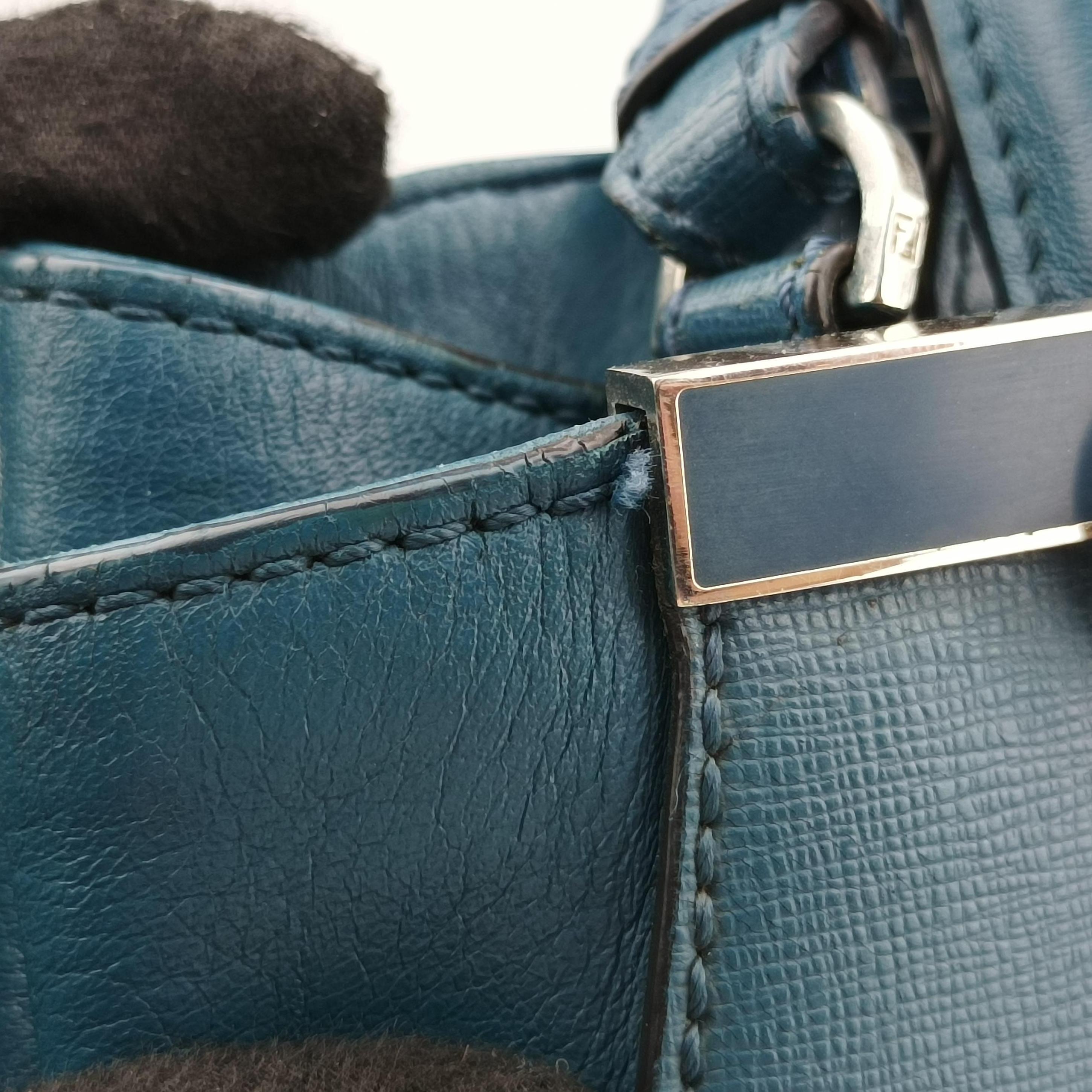 Pre-owned Fendi Petite 2 JOURS Blue Leather 8BH253 shoulderbag | stylenewstar