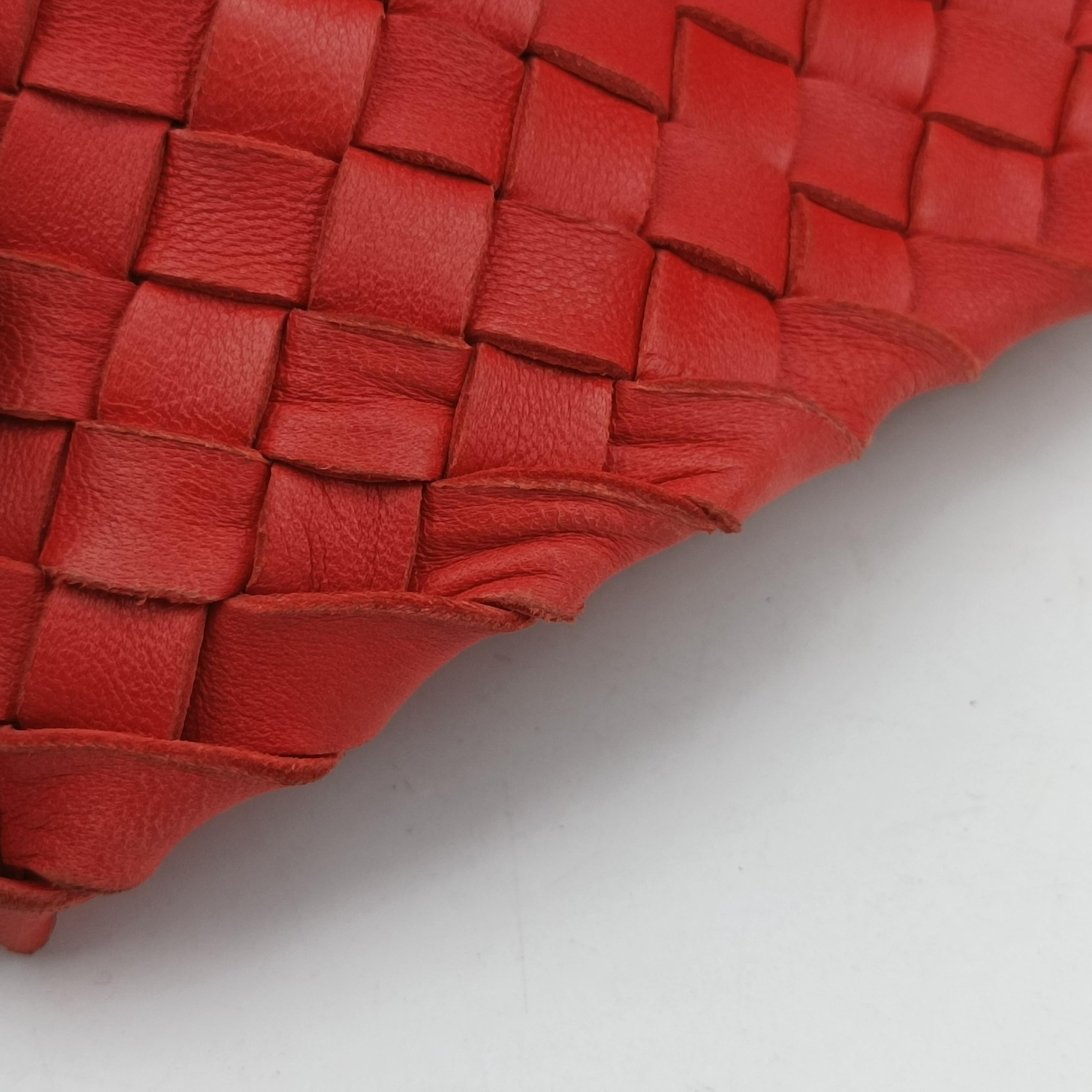 Pre-owned Bottega Veneta Cabat intrecciato Red lambskin  handbag | stylenewstar