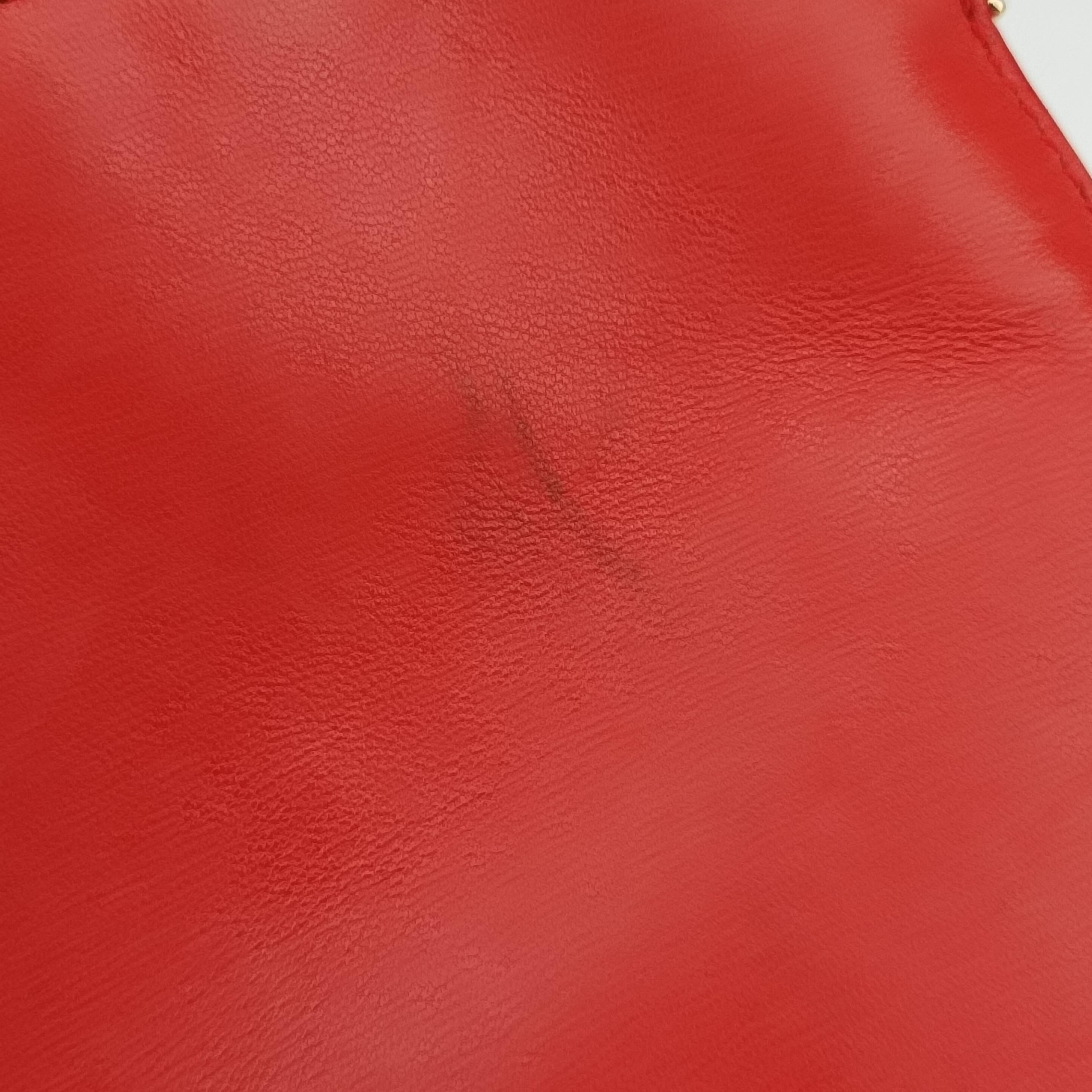 Pre-owned Bottega Veneta Cabat intrecciato Red lambskin  handbag | stylenewstar