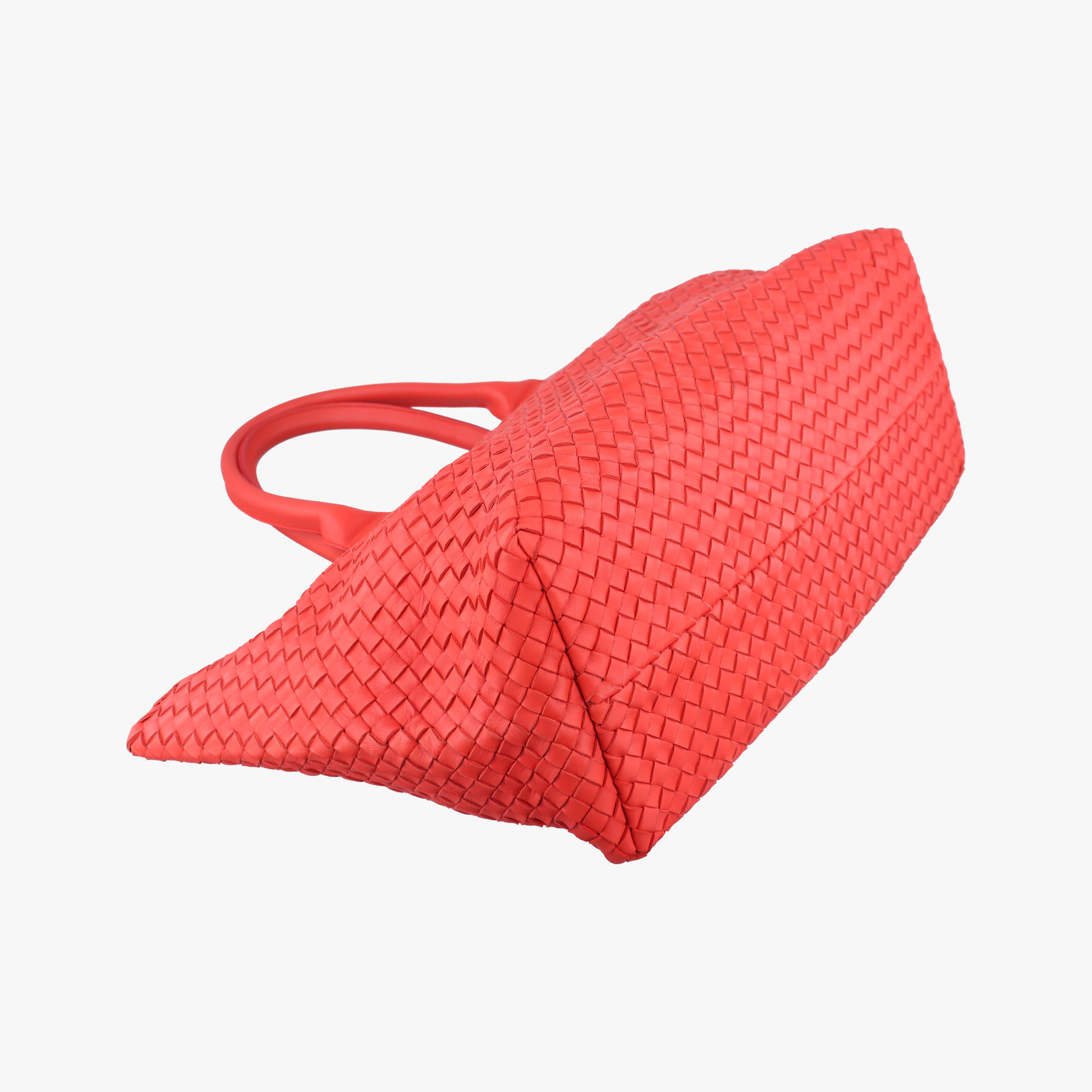 Pre-owned Bottega Veneta Cabat intrecciato Red lambskin  handbag | stylenewstar