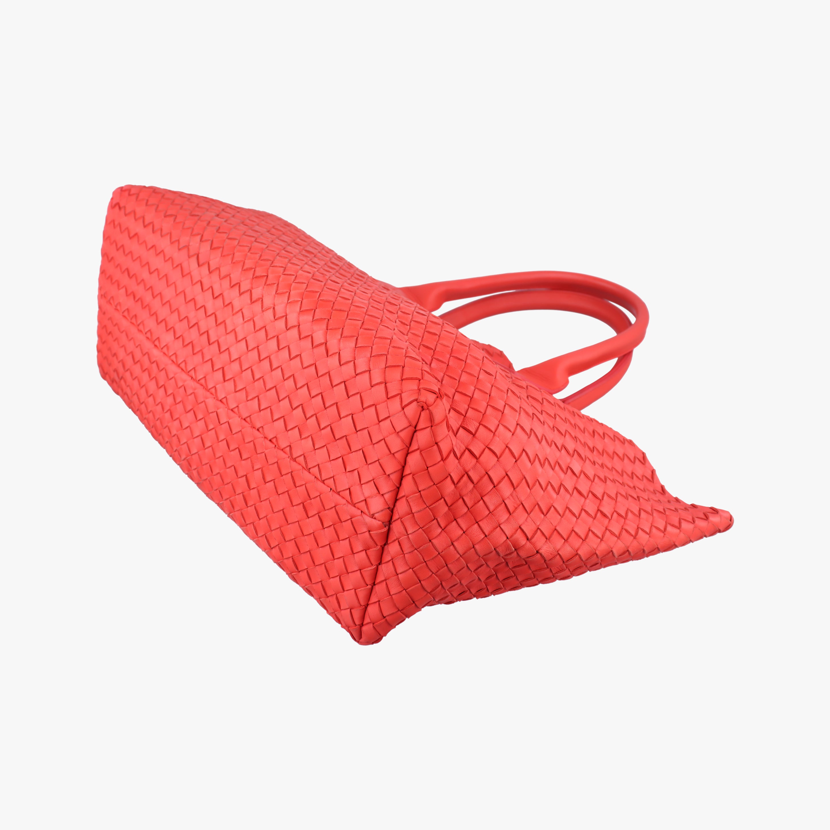Pre-owned Bottega Veneta Cabat intrecciato Red lambskin  handbag | stylenewstar