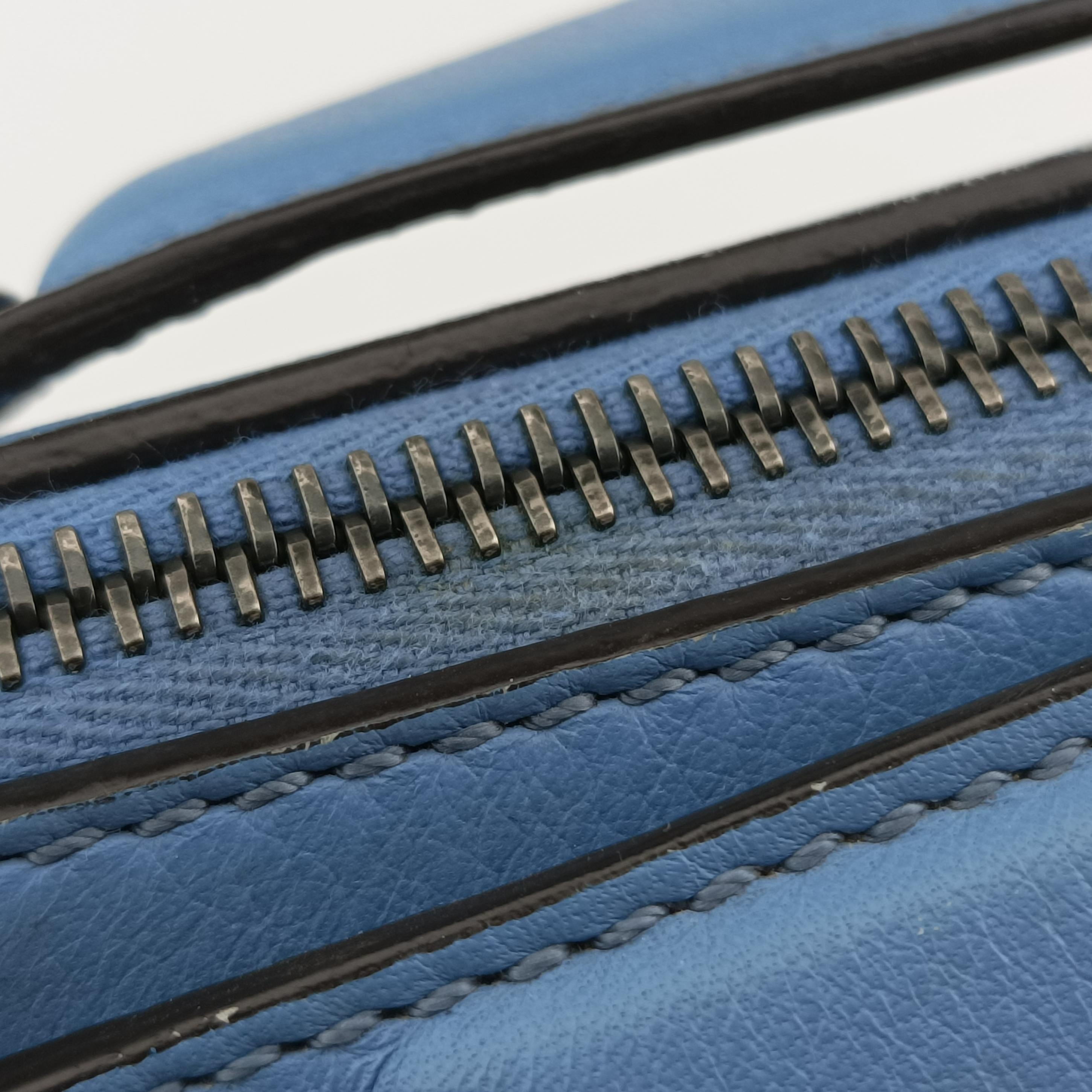 Pre-owned Fendi By the Way Blue Leather 8BL133 shoulderbag | stylenewstar