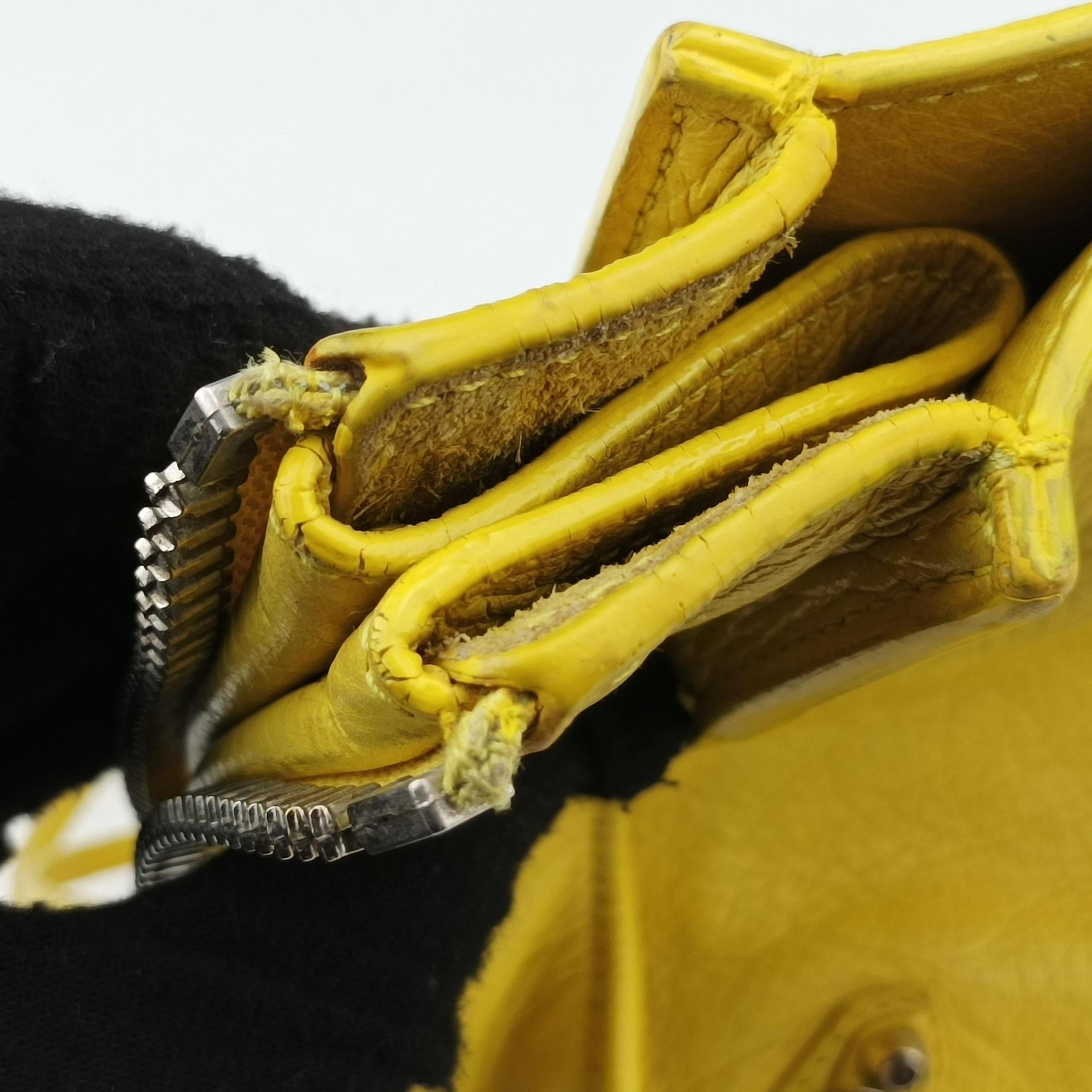 Pre-owned Balenciaga Paper A6 Zip Around Yellow Lambskin 370926 shoulderbag | stylenewstar