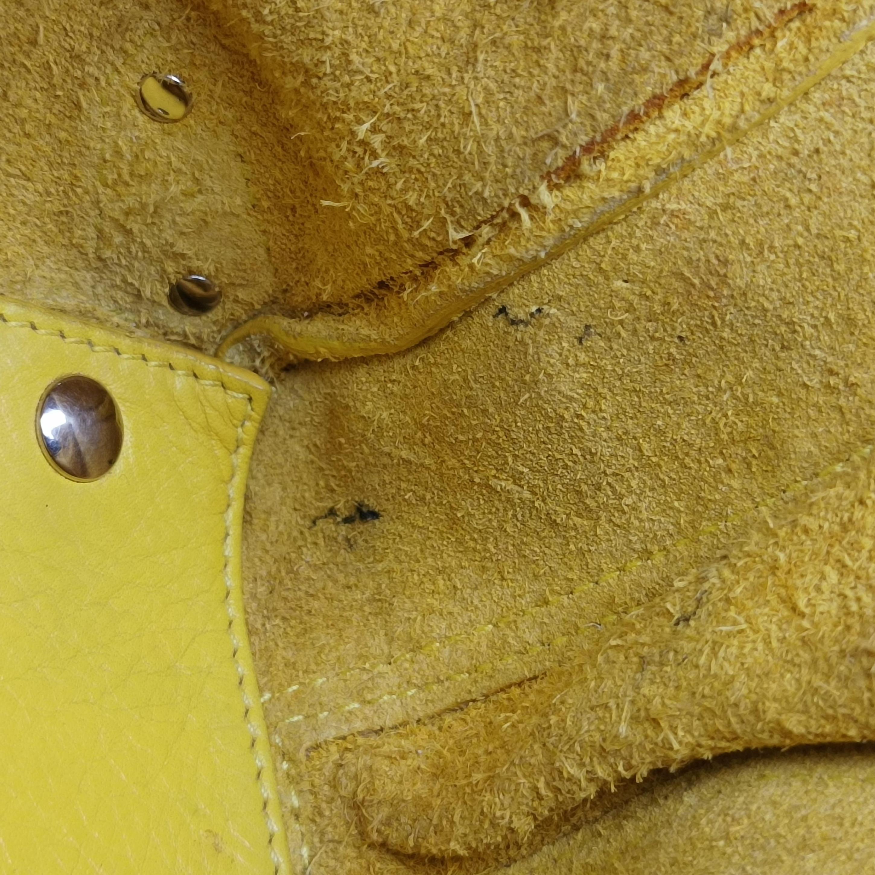 Pre-owned Balenciaga Paper A6 Zip Around Yellow Lambskin 370926 shoulderbag | stylenewstar