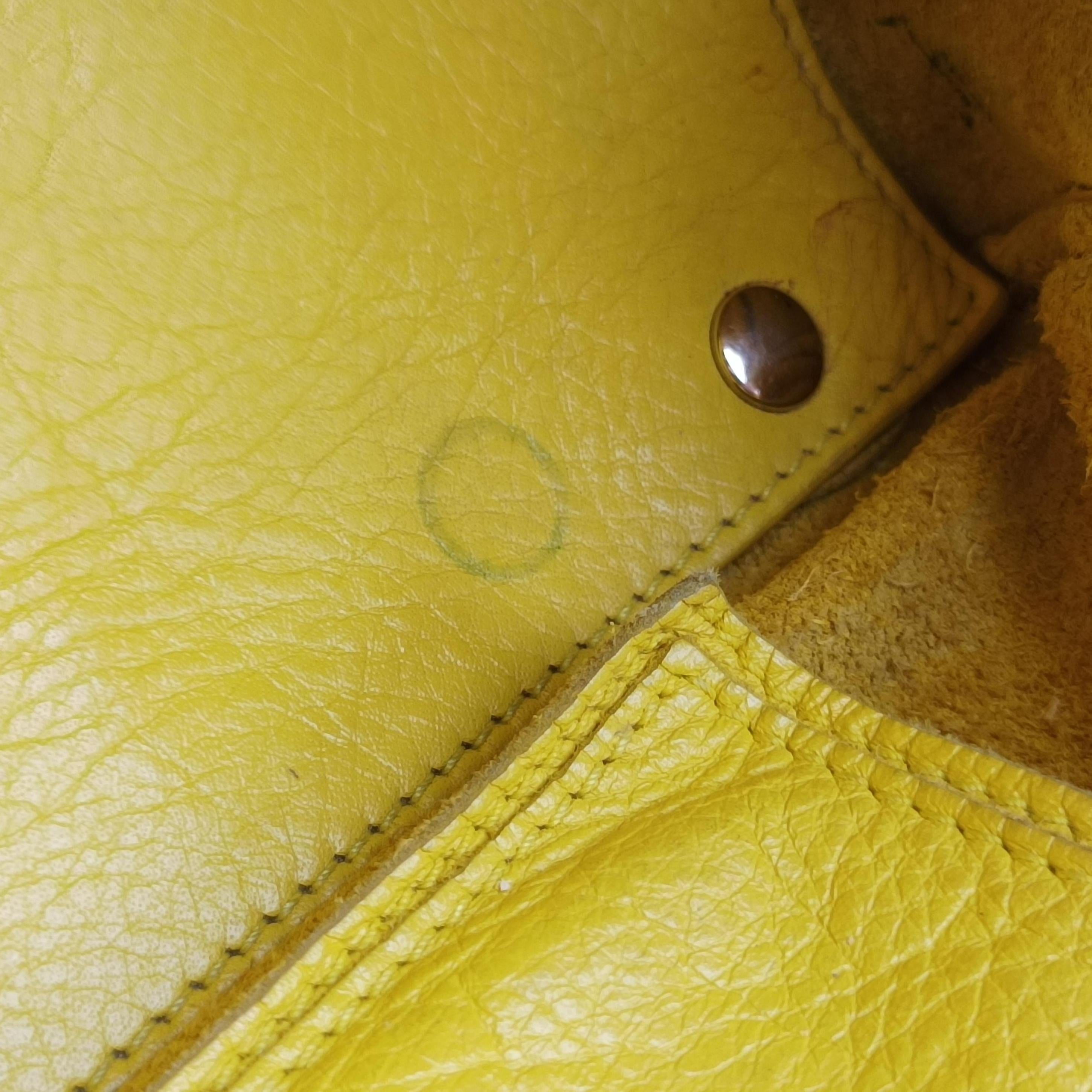 Pre-owned Balenciaga Paper A6 Zip Around Yellow Lambskin 370926 shoulderbag | stylenewstar