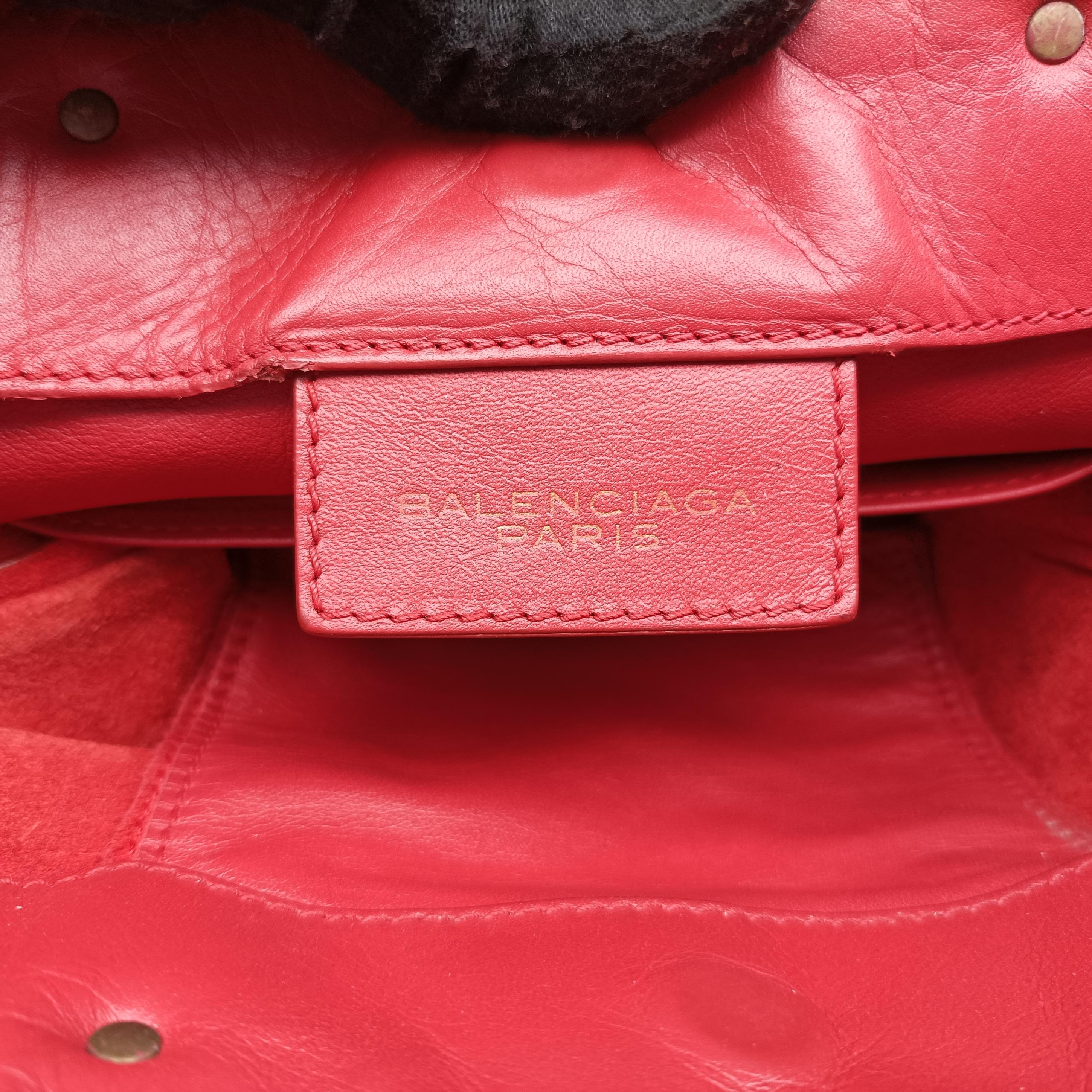 Pre-owned Balenciaga Paper Zip Around Red Leather 370926 shoulderbag | stylenewstar