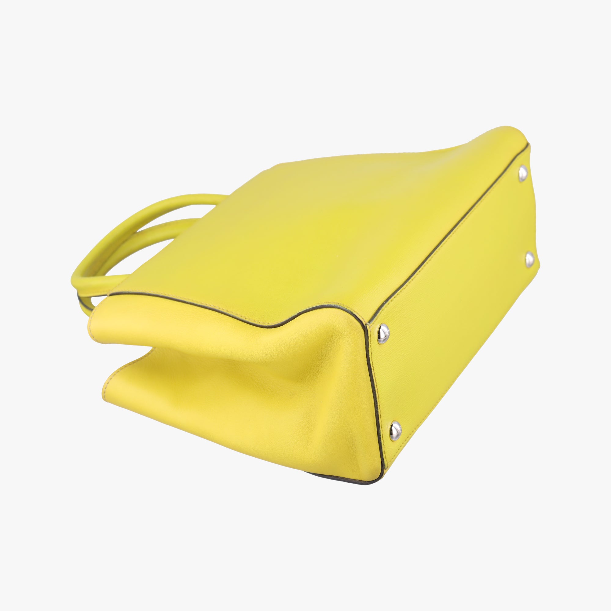 Pre-owned Fendi Petite 2 JOURS Yellow Leather 8BH258 shoulderbag | stylenewstar