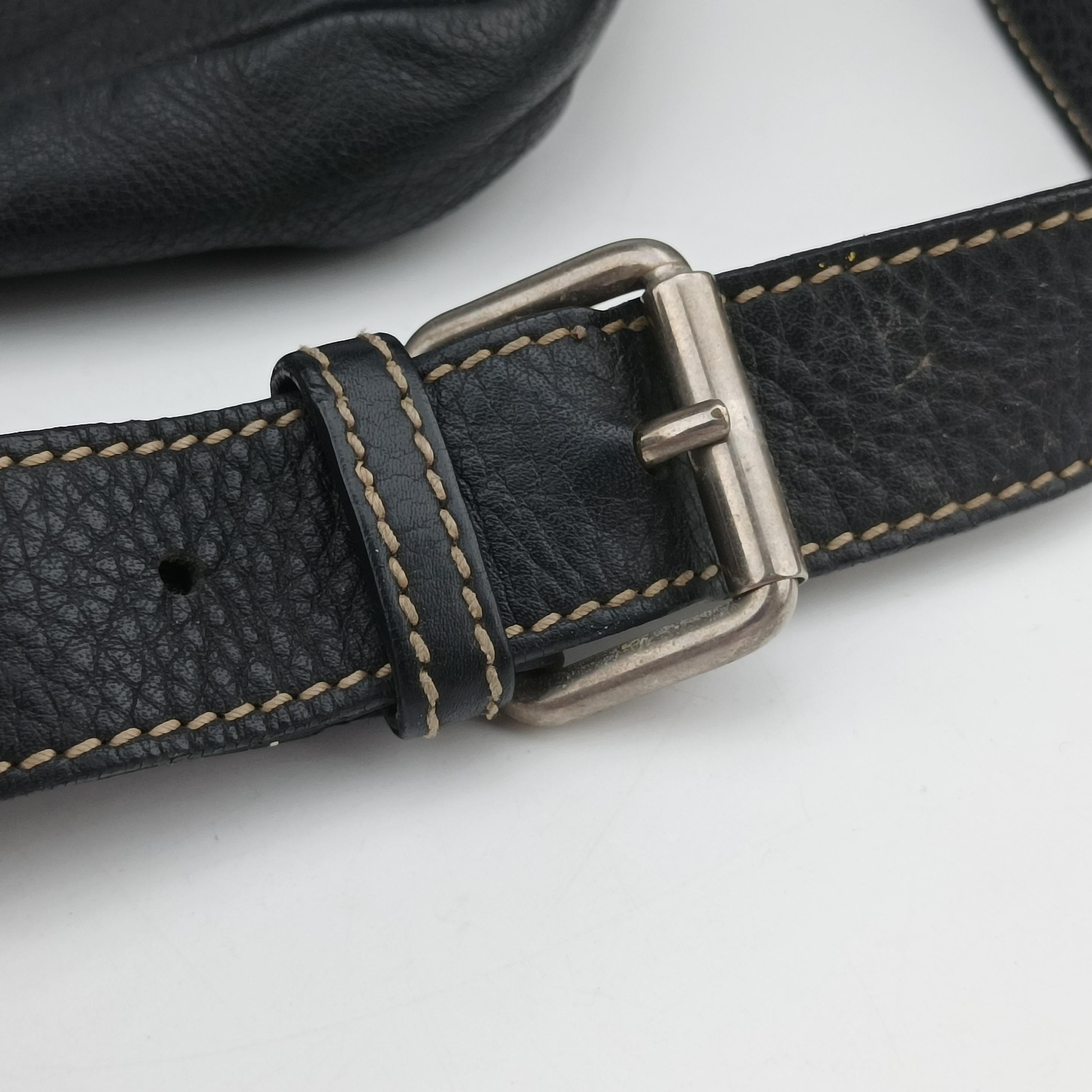 Pre-owned Gucci Hysteria Black Leather 190279 shoulderbag | stylenewstar