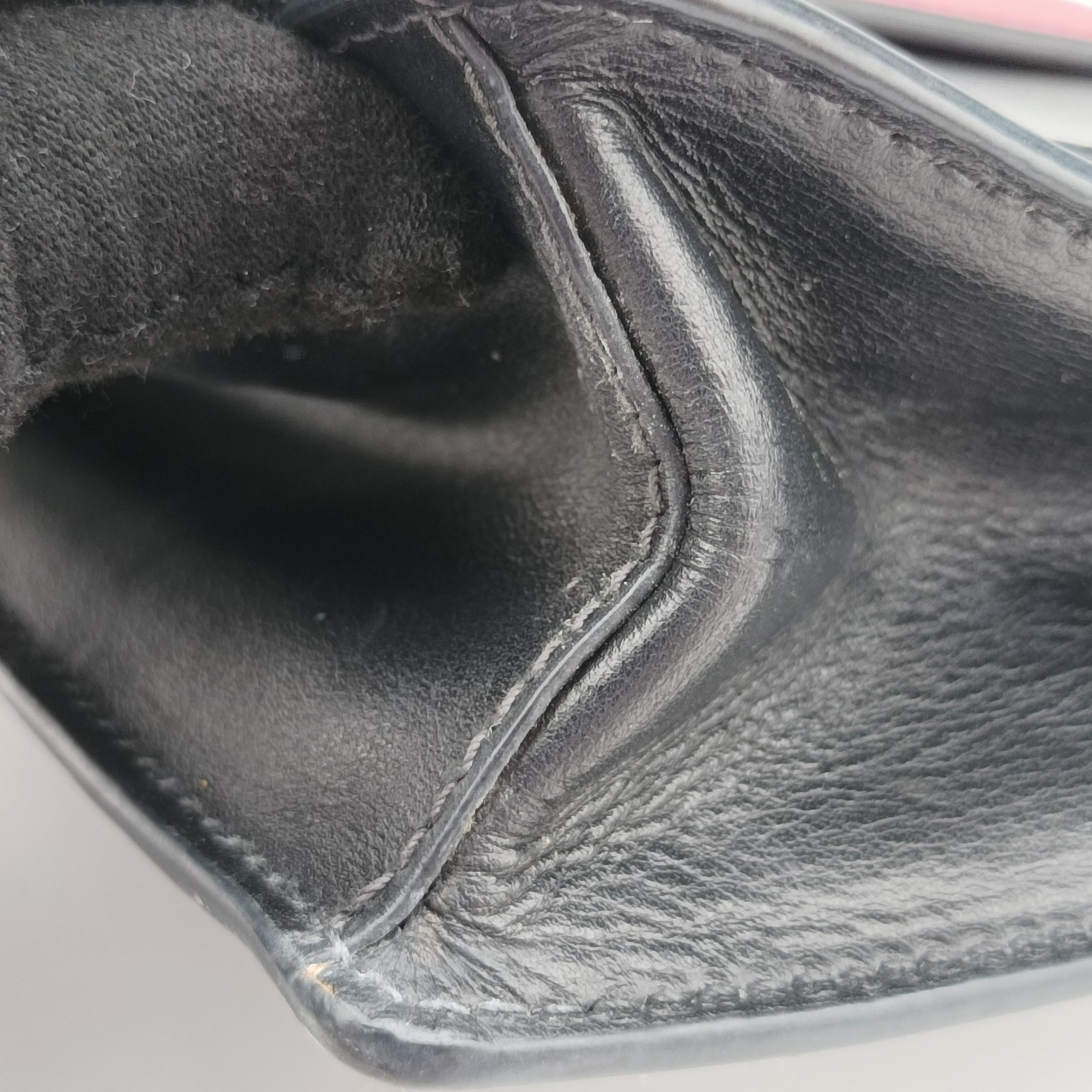 Pre-owned Prada Plex Ribbon black×Red×grey Leather 1BD067 shoulderbag | stylenewstar