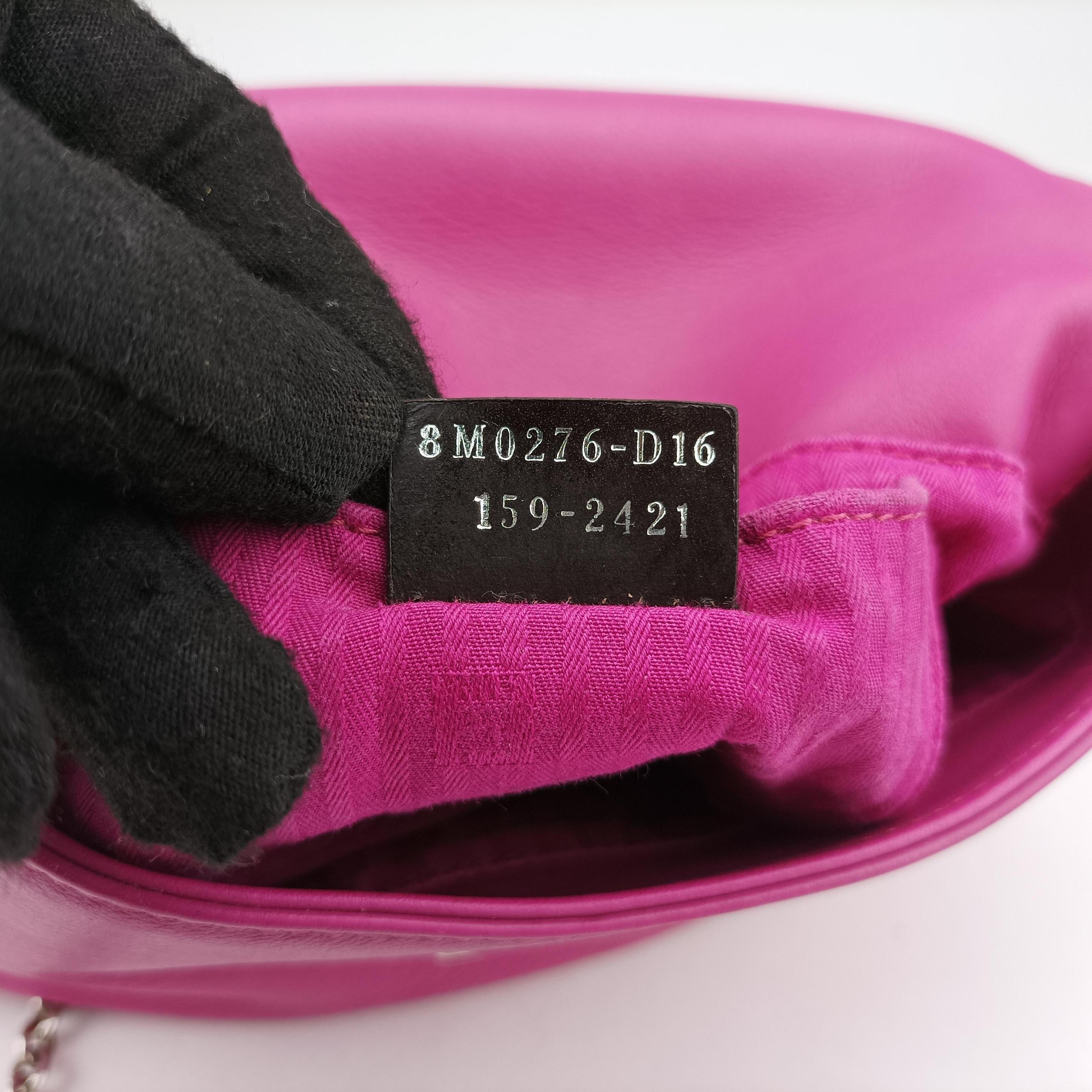 Pre-owned Fendi Fendista Pochette Pink Leather 8M0276 shoulderbag | stylenewstar
