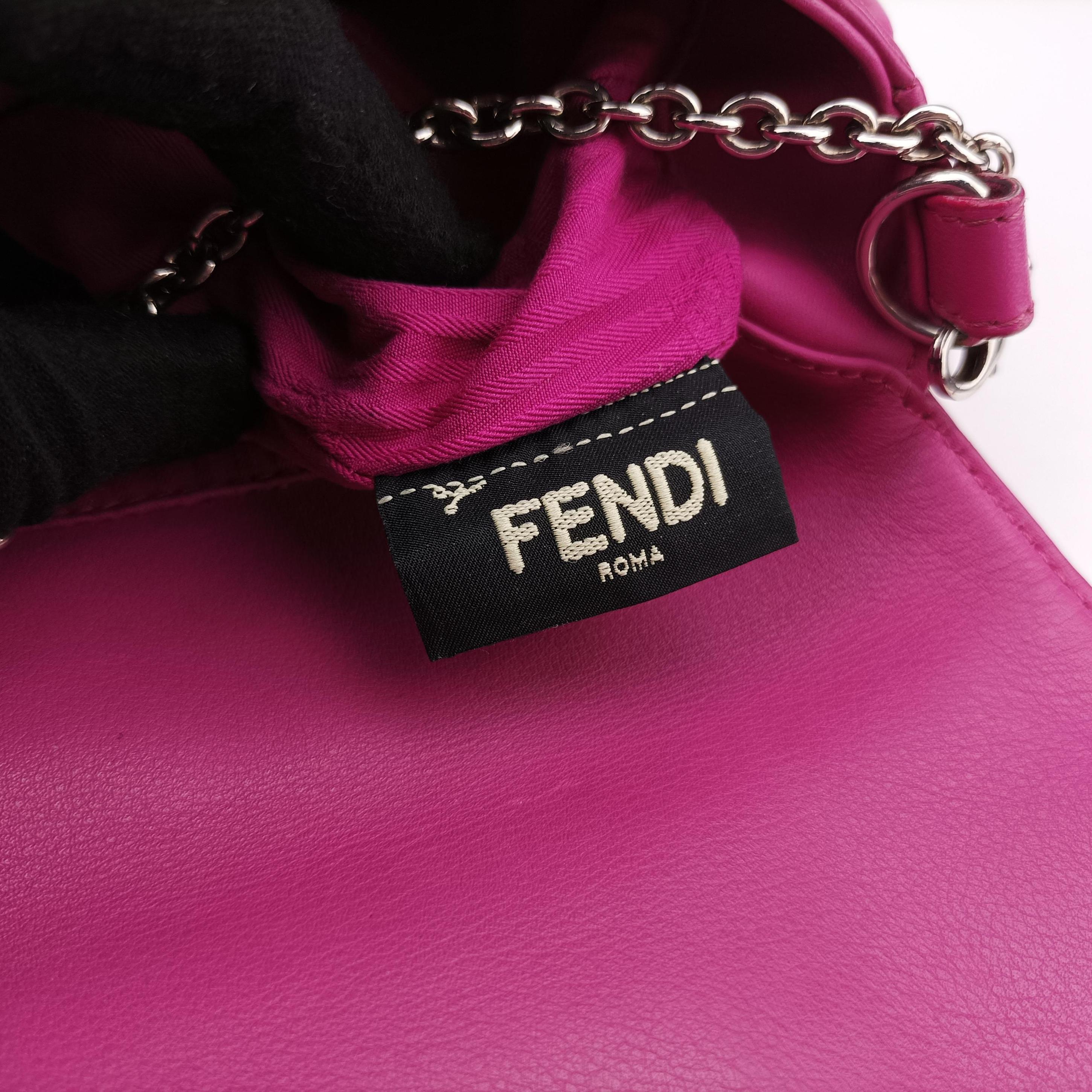 Pre-owned Fendi Fendista Pochette Pink Leather 8M0276 shoulderbag | stylenewstar