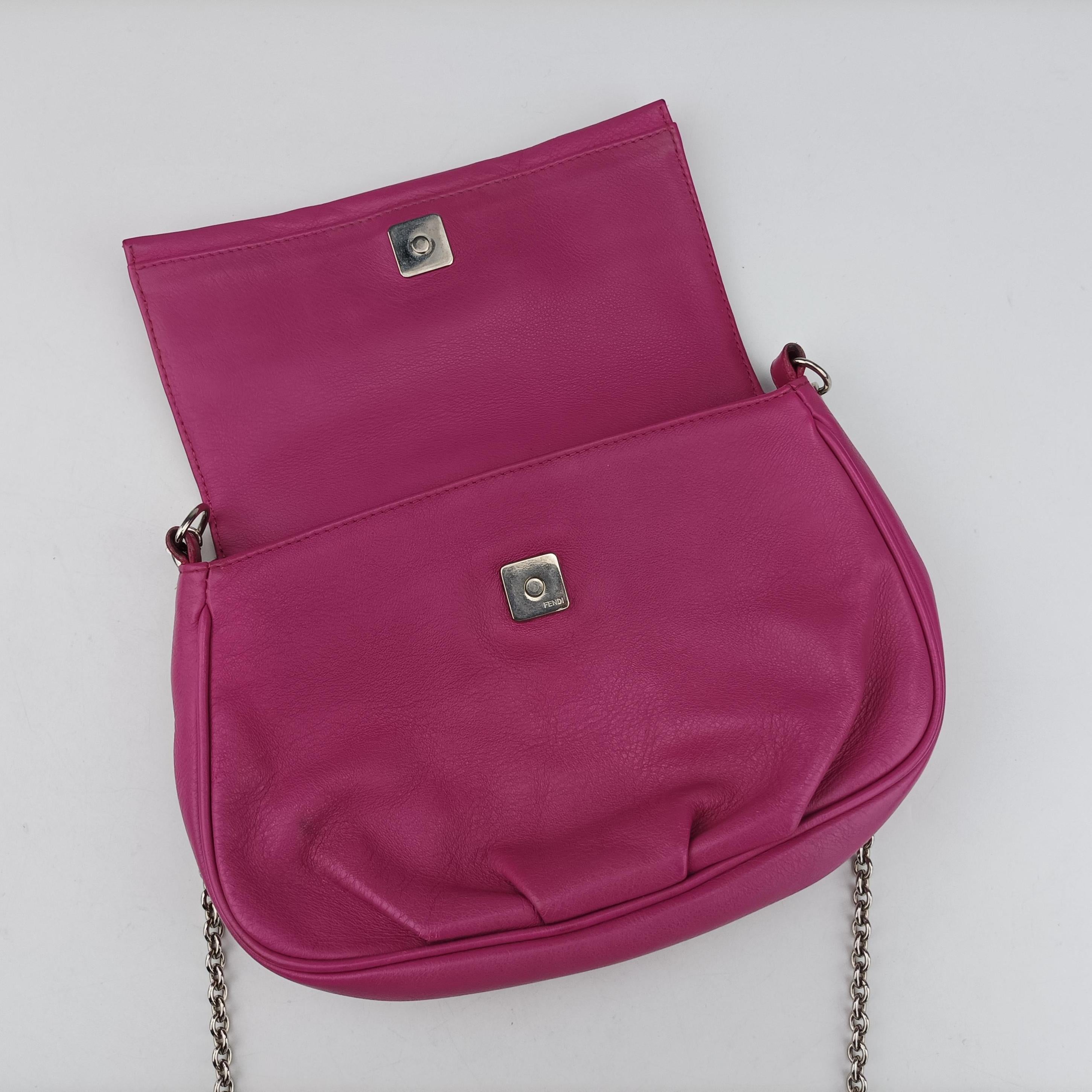 Pre-owned Fendi Fendista Pochette Pink Leather 8M0276 shoulderbag | stylenewstar