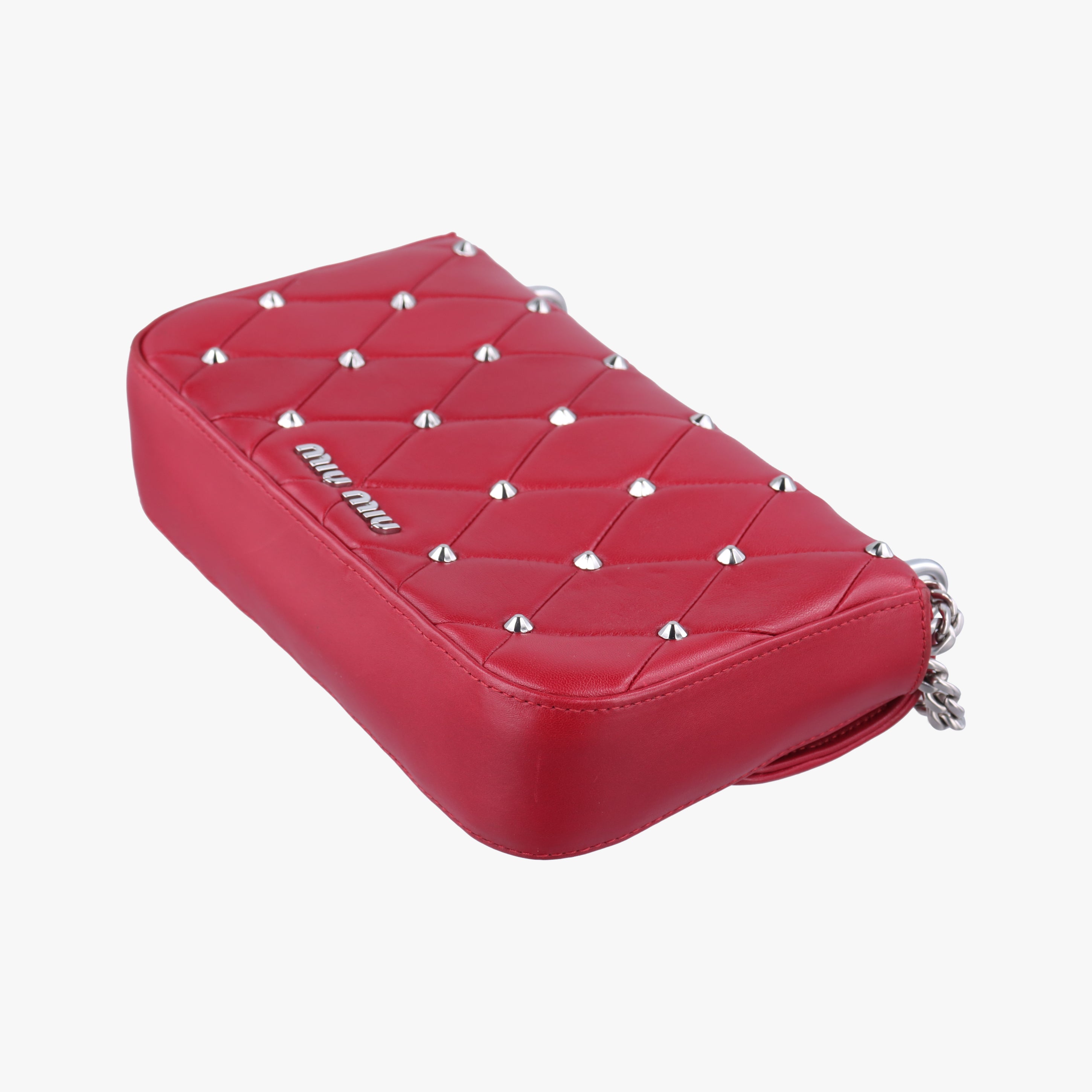 Pre-owned Miu Miu Studded Matelasse Red lambskin  shoulderbag | stylenewstar