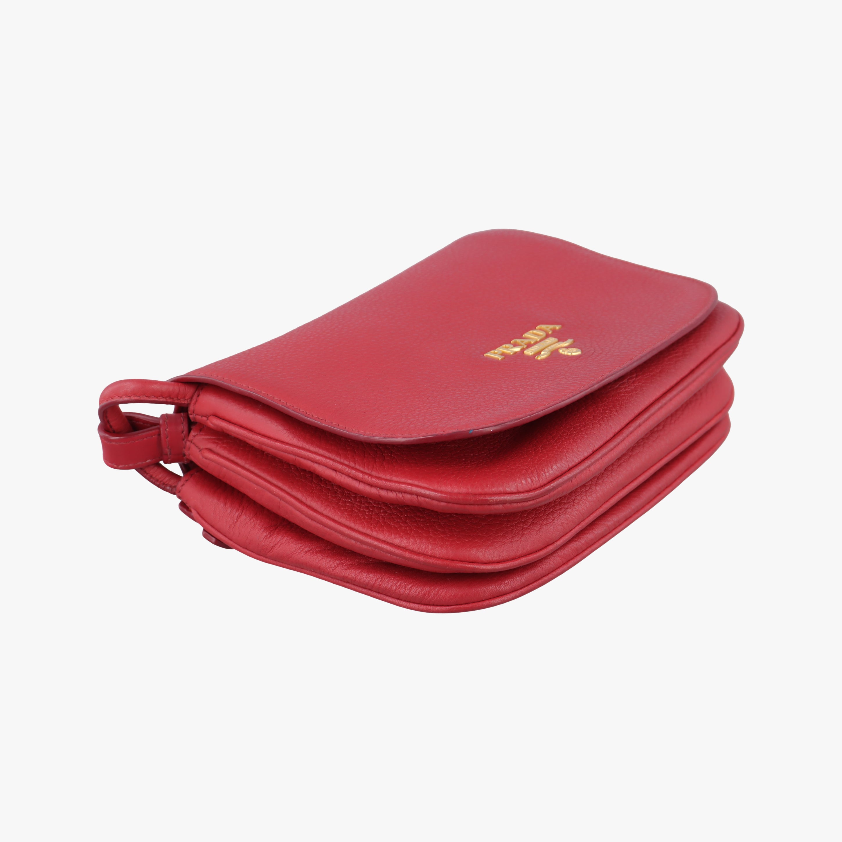 Secondhand Prada Pebbled Vitello Daino Saddle Red Leather  shoulderbag | stylenewstar
