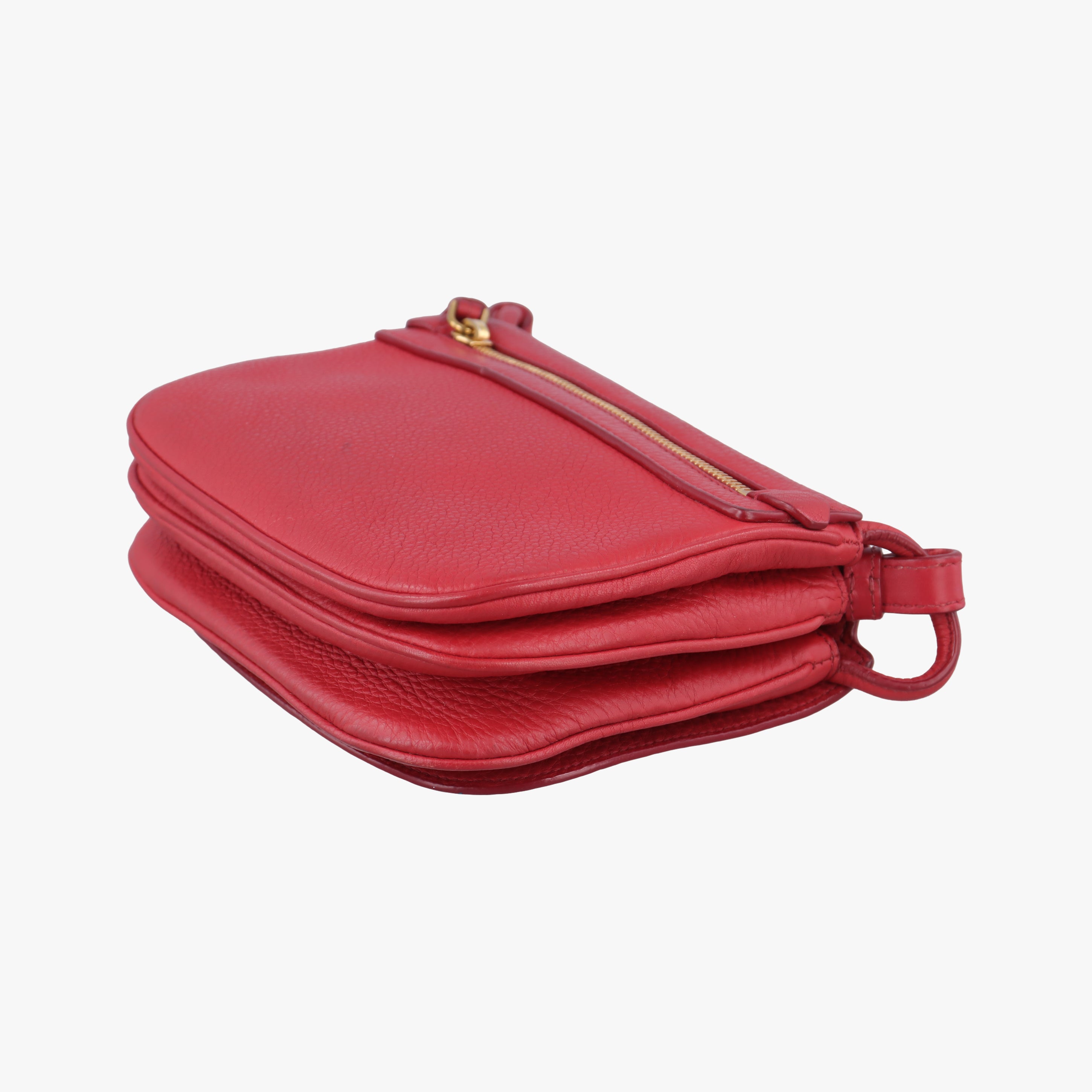 Secondhand Prada Pebbled Vitello Daino Saddle Red Leather  shoulderbag | stylenewstar