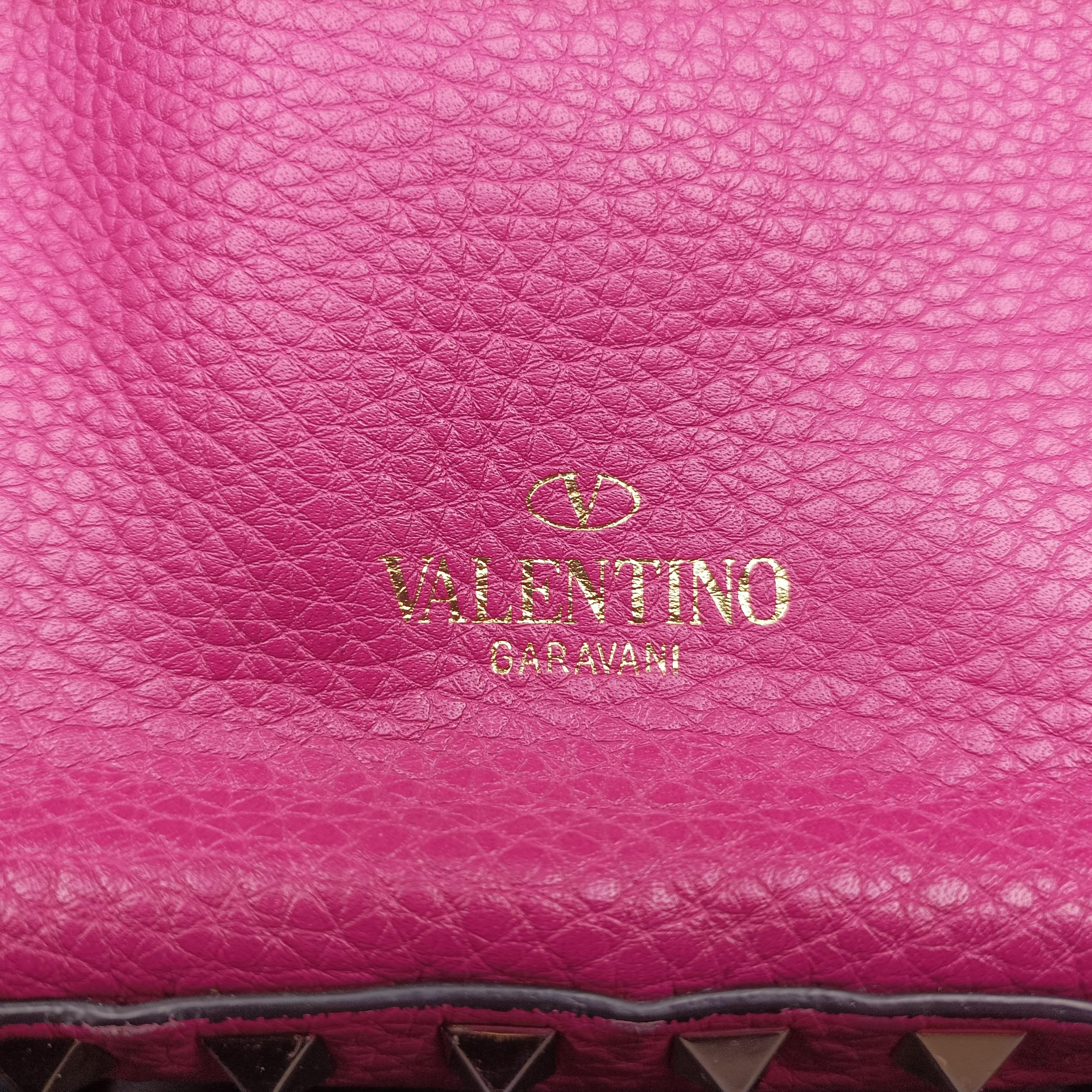 Vintage Valentino Rockstud Rose Leather  backpack/rucksack | stylenewstar