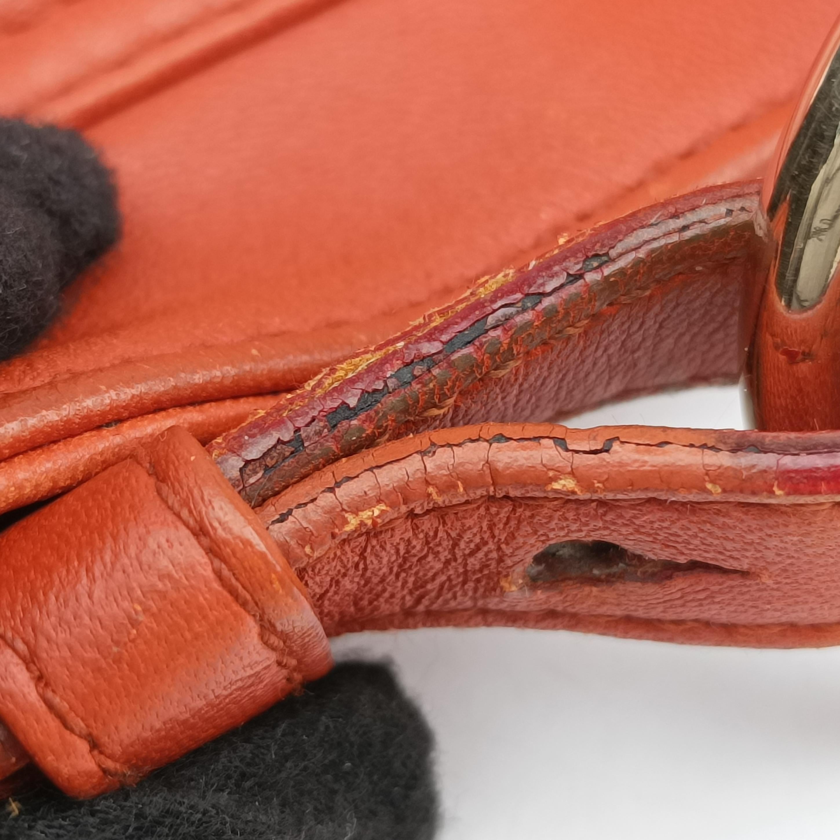 Pre-owned Yves Saint Laurent rivegauche Orange Leather 138957 shoulderbag | stylenewstar