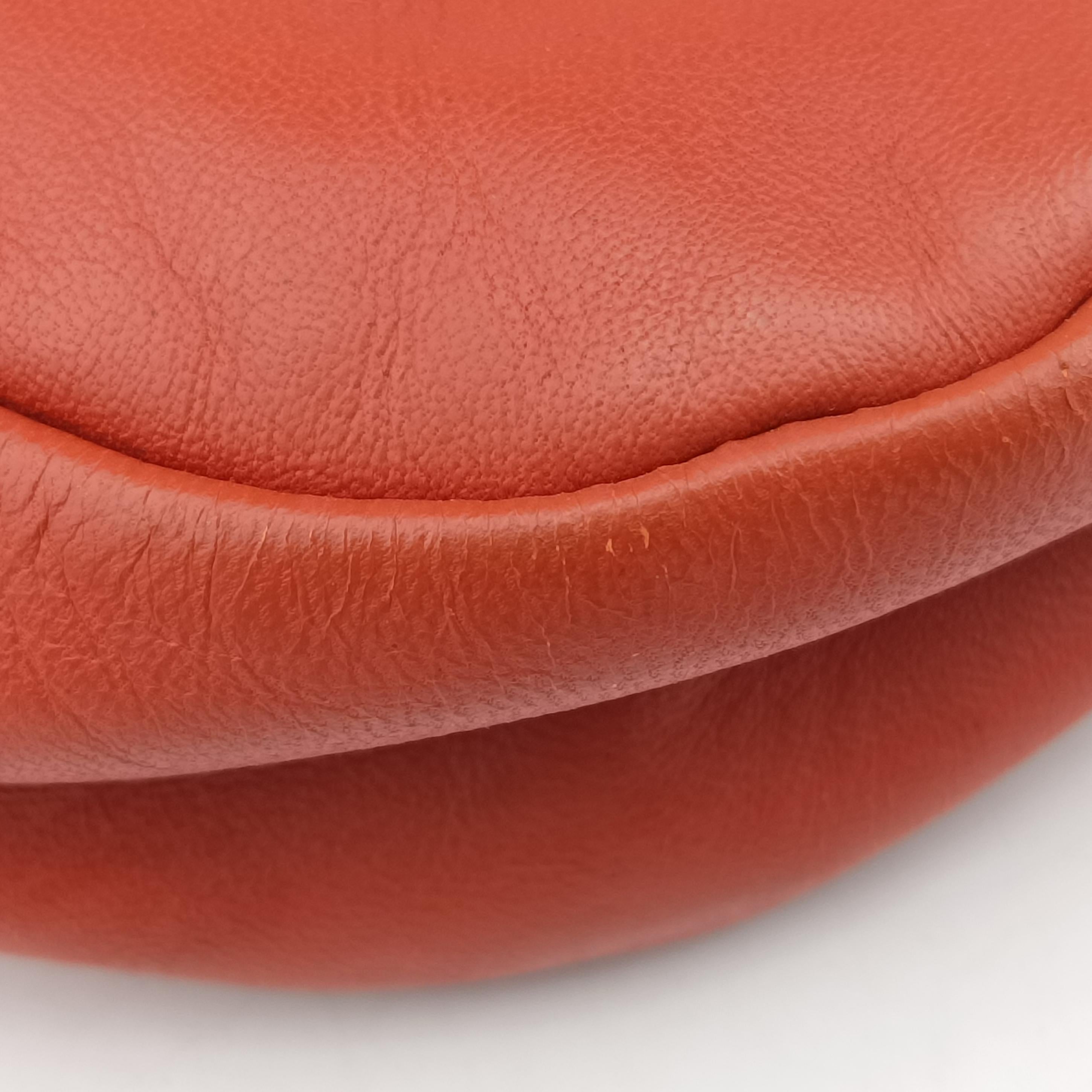 Pre-owned Yves Saint Laurent rivegauche Orange Leather 138957 shoulderbag | stylenewstar