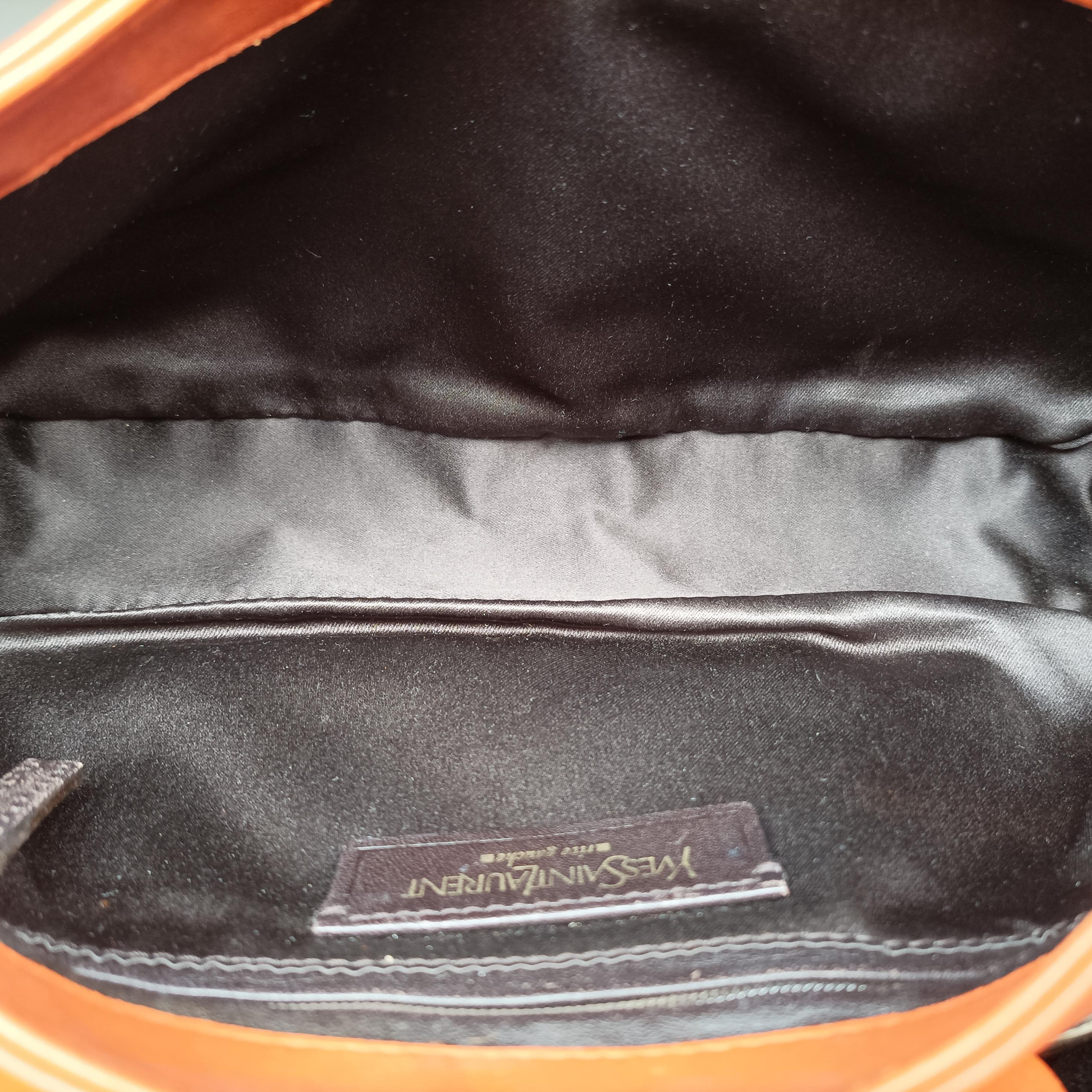 Pre-owned Yves Saint Laurent rivegauche Orange Leather 138957 shoulderbag | stylenewstar