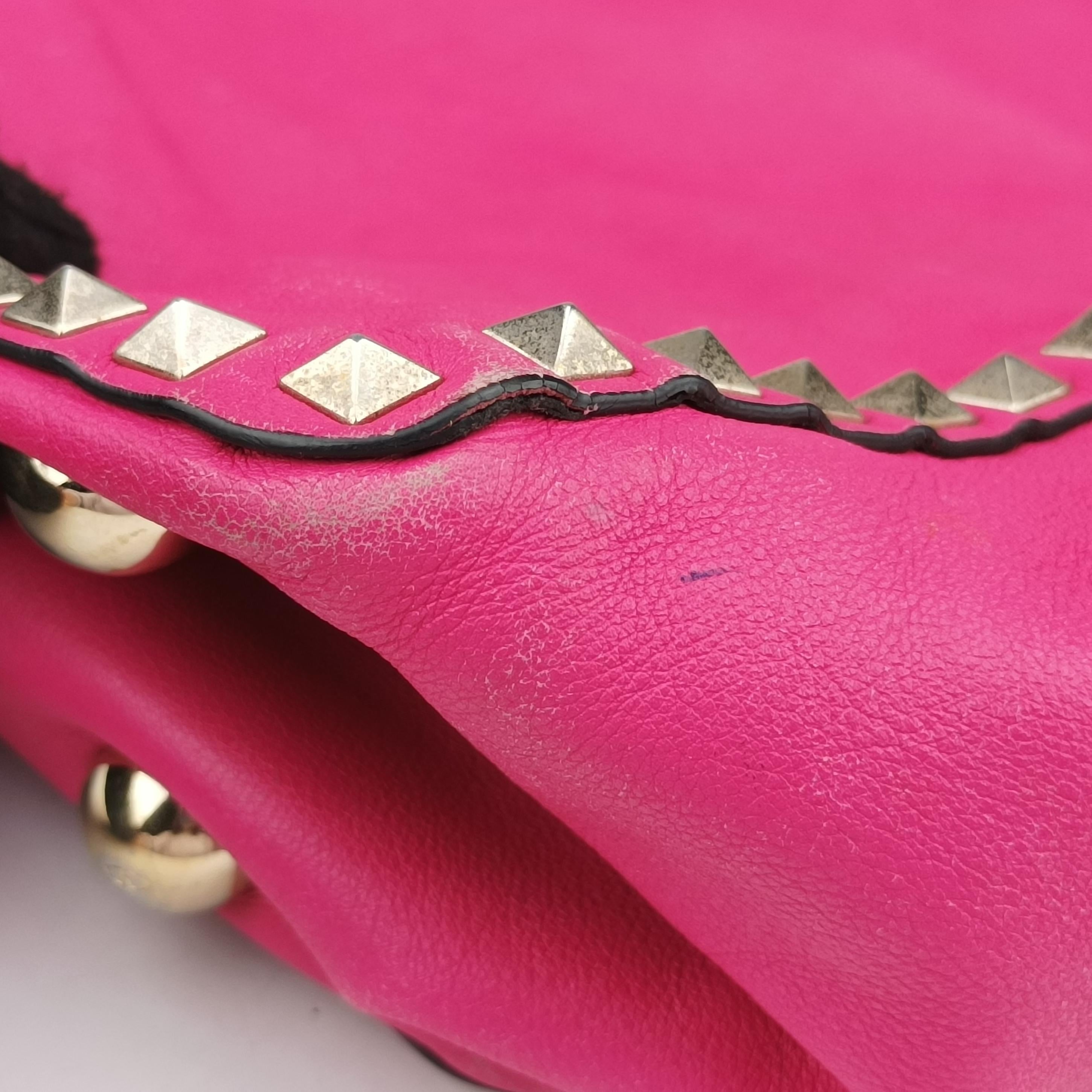Pre-owned Valentino Rockstud Rose Leather  shoulderbag | stylenewstar