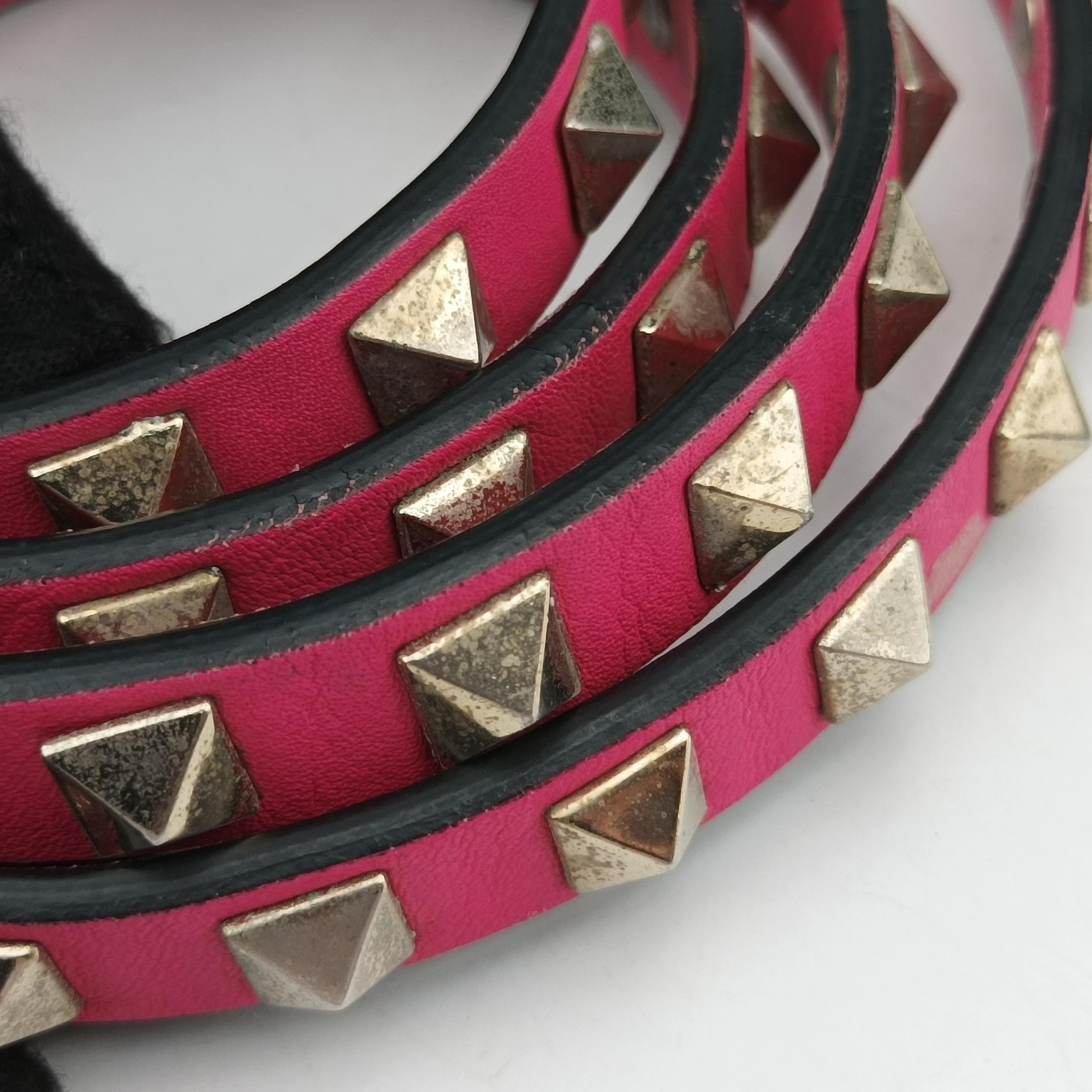 Pre-owned Valentino Rockstud Rose Leather  shoulderbag | stylenewstar