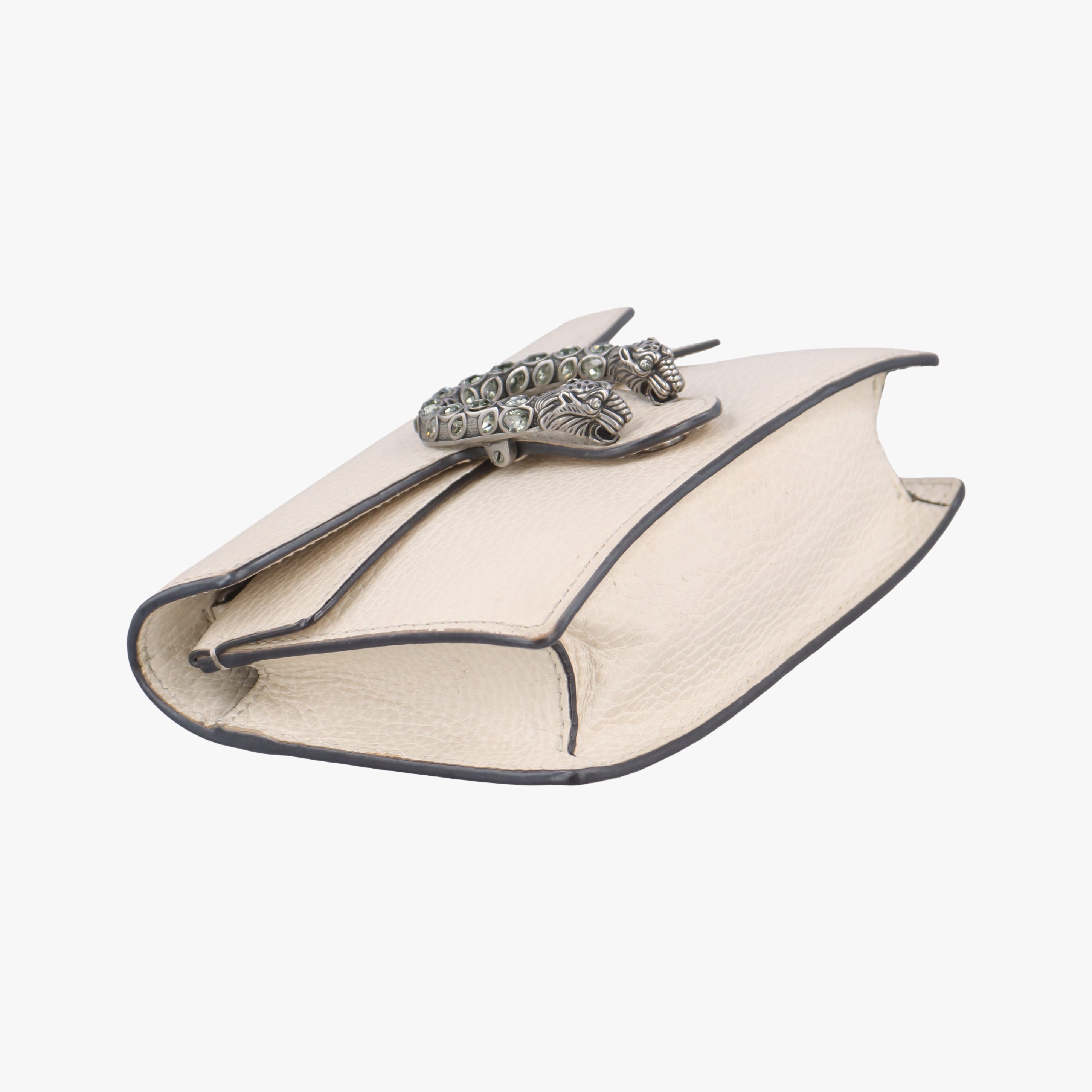 Pre-owned Gucci Dionysus White Leather 476432 shoulderbag | stylenewstar