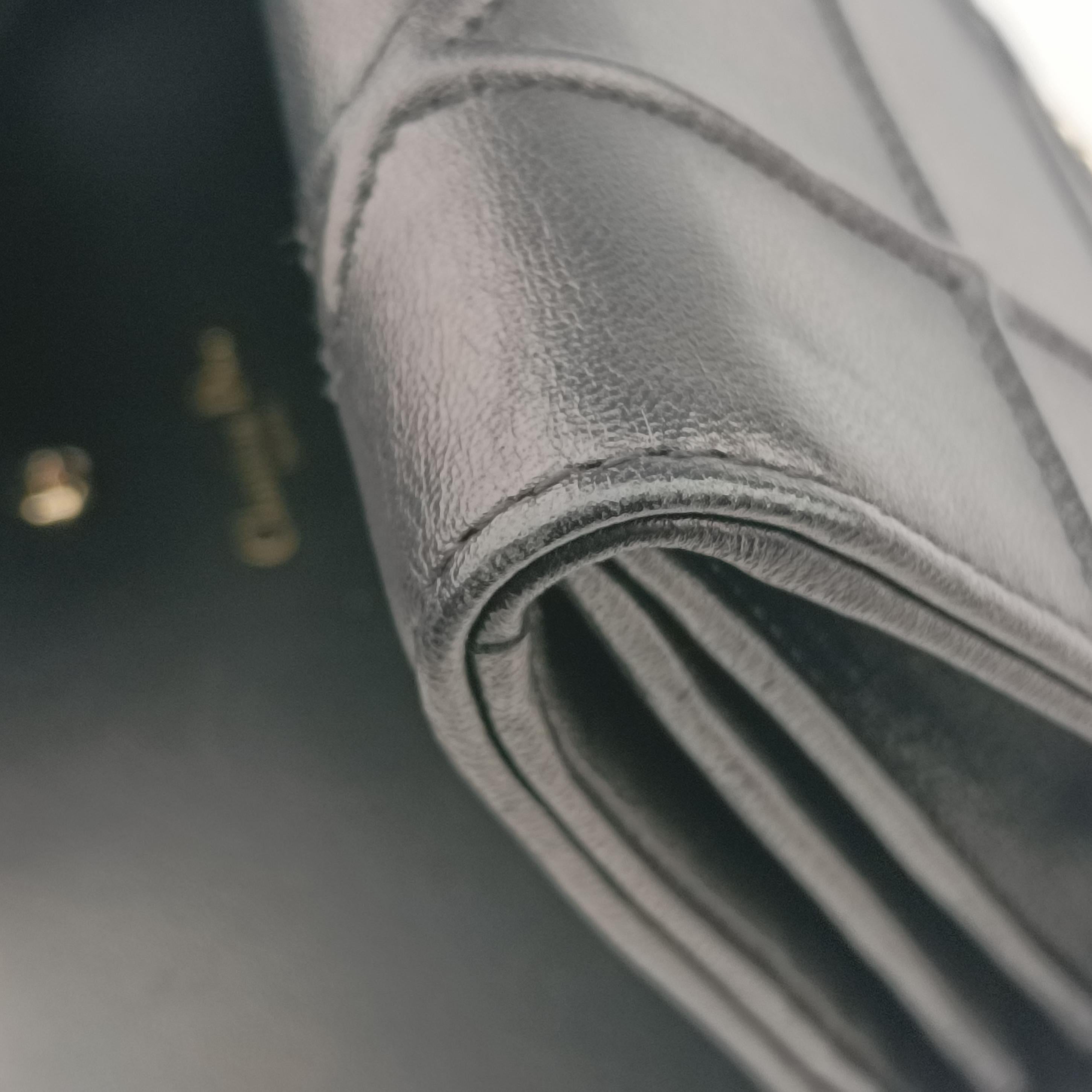 Pre-owned Christian Dior Diorama Black Leather  shoulderbag | stylenewstar