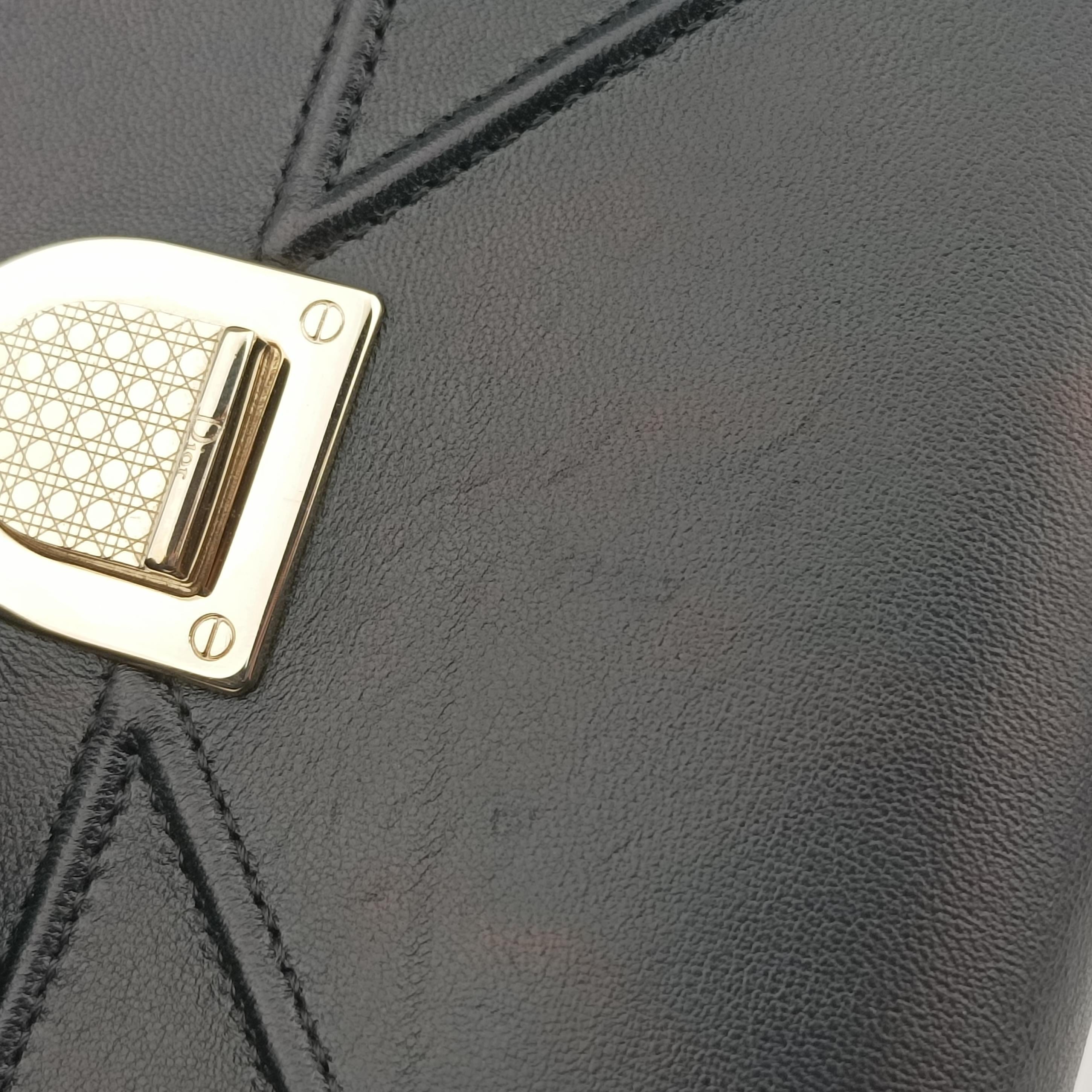 Pre-owned Christian Dior Diorama Black Leather  shoulderbag | stylenewstar
