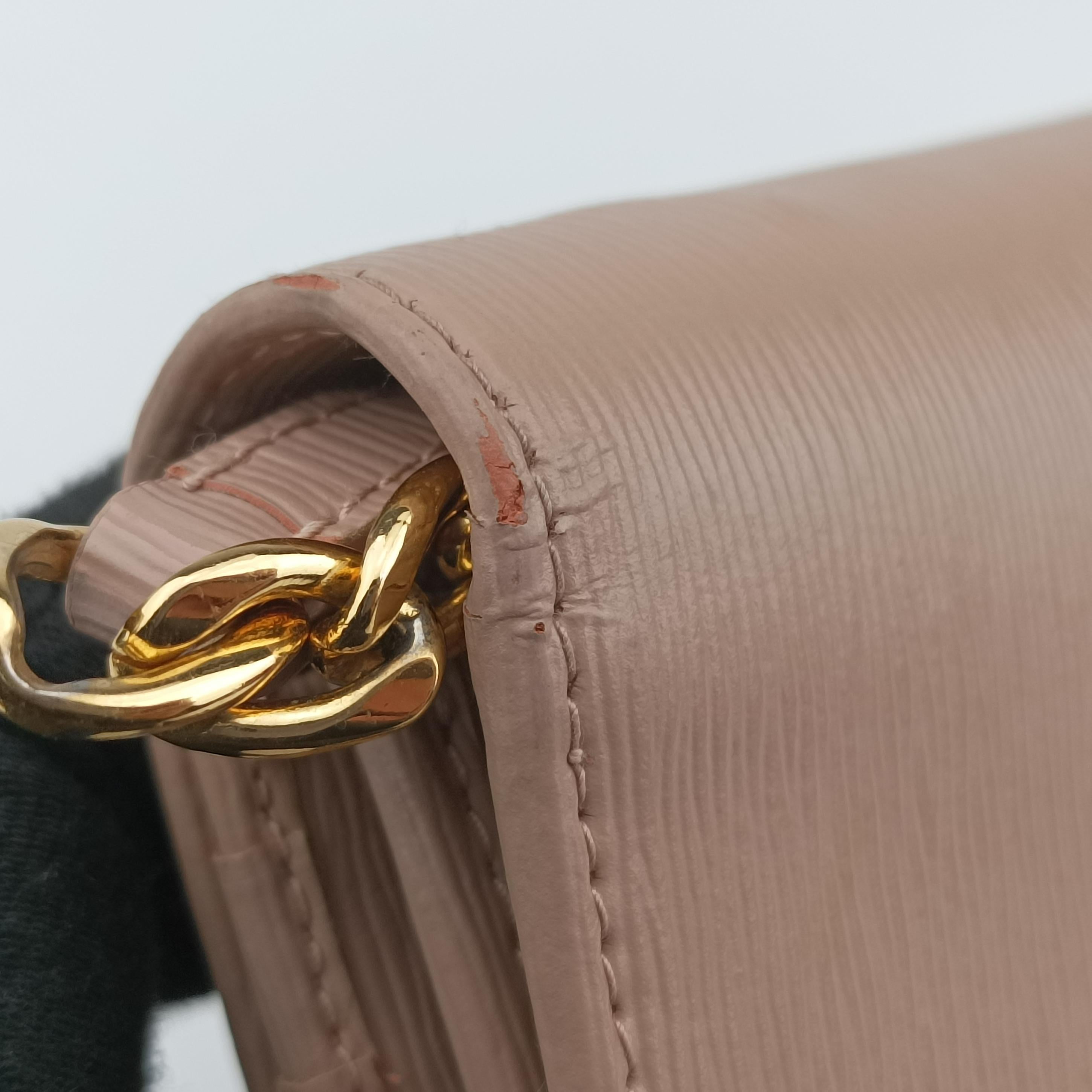 Pre-owned Prada Vitello Diano Beige Saffiano Leather  shoulderbag | stylenewstar