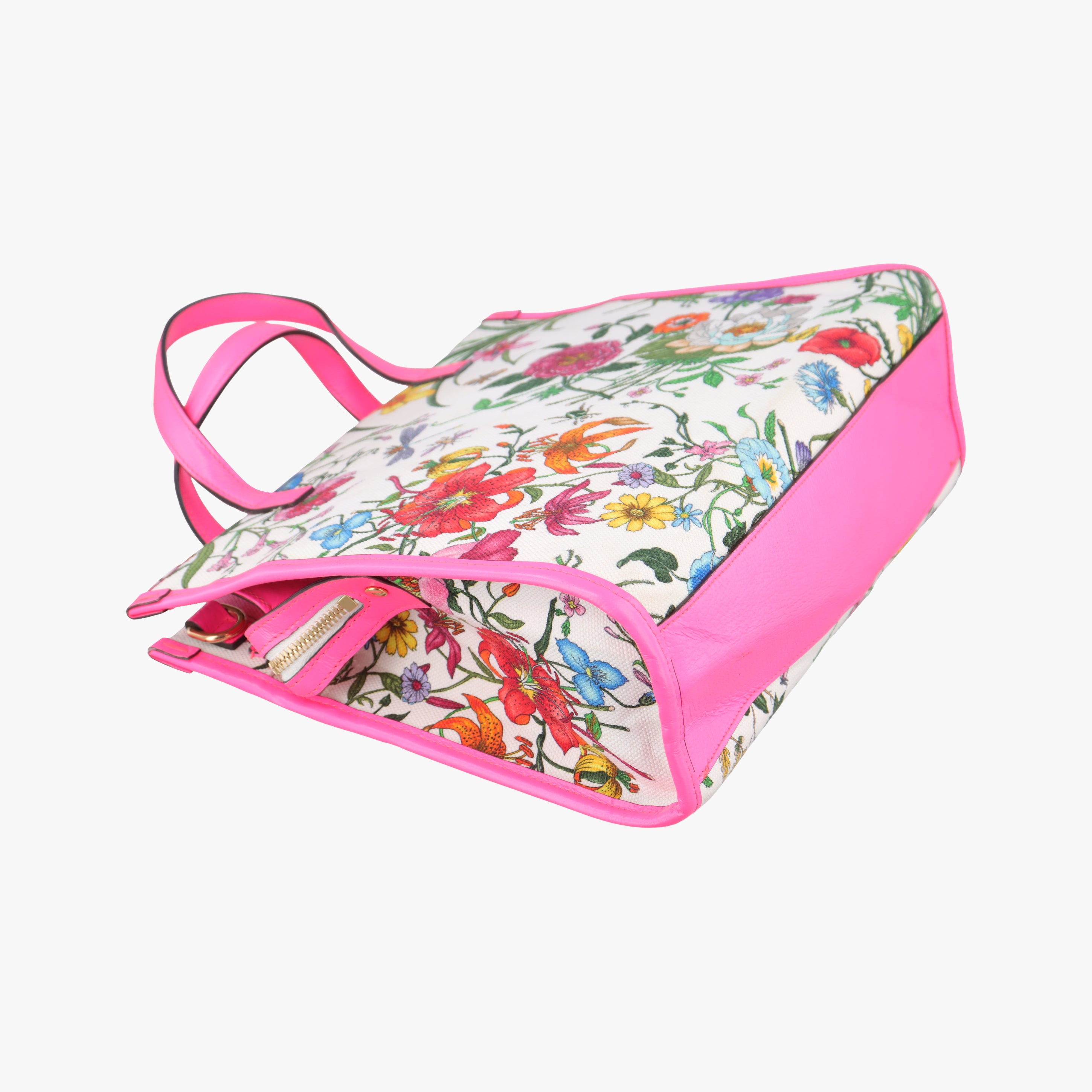 Pre-owned Gucci Flora Pink x White x Multicolor Canvas 550141 shoulderbag | stylenewstar