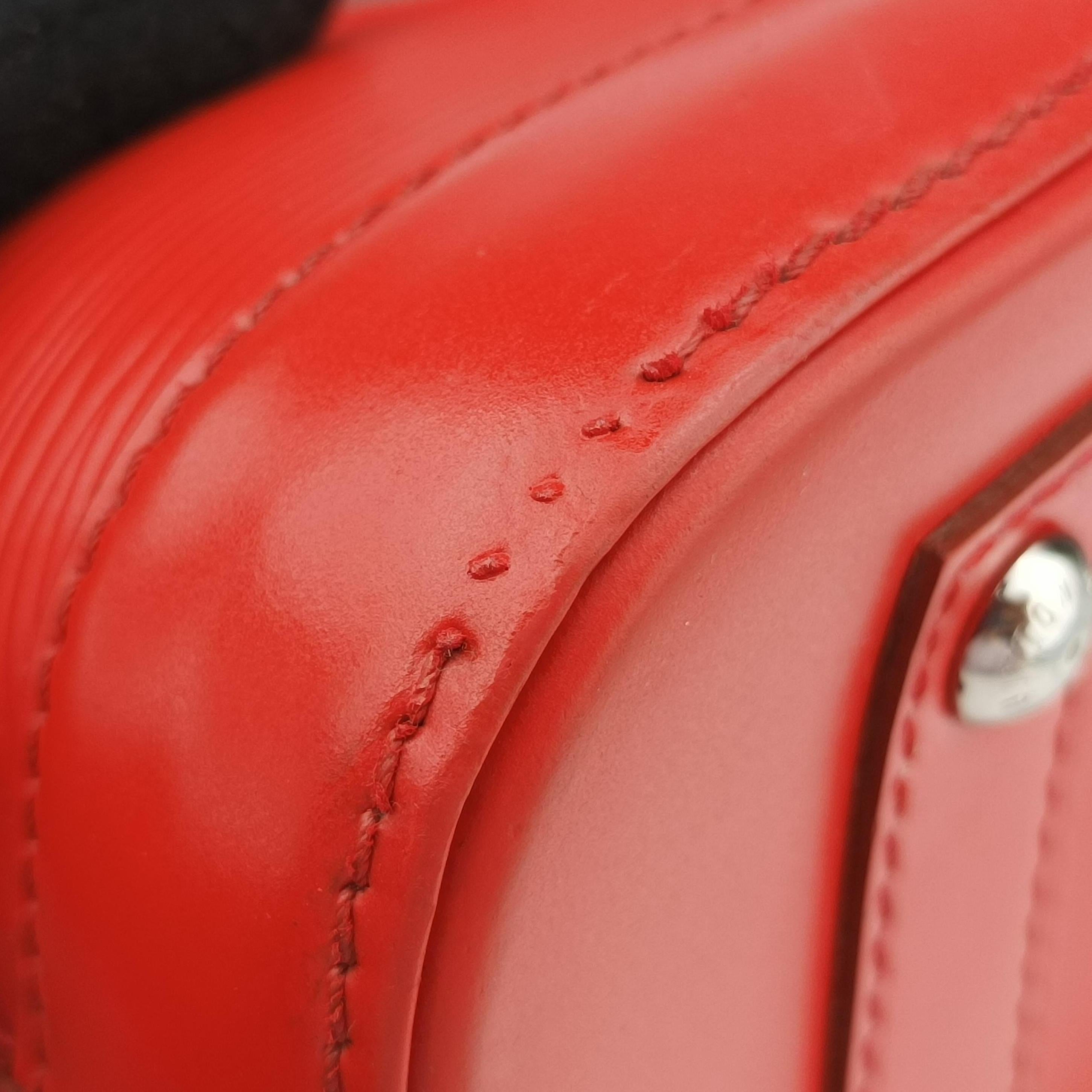 Pre-owned Louis Vuitton Alma BB CARMIN Epi M40850 handbag | stylenewstar
