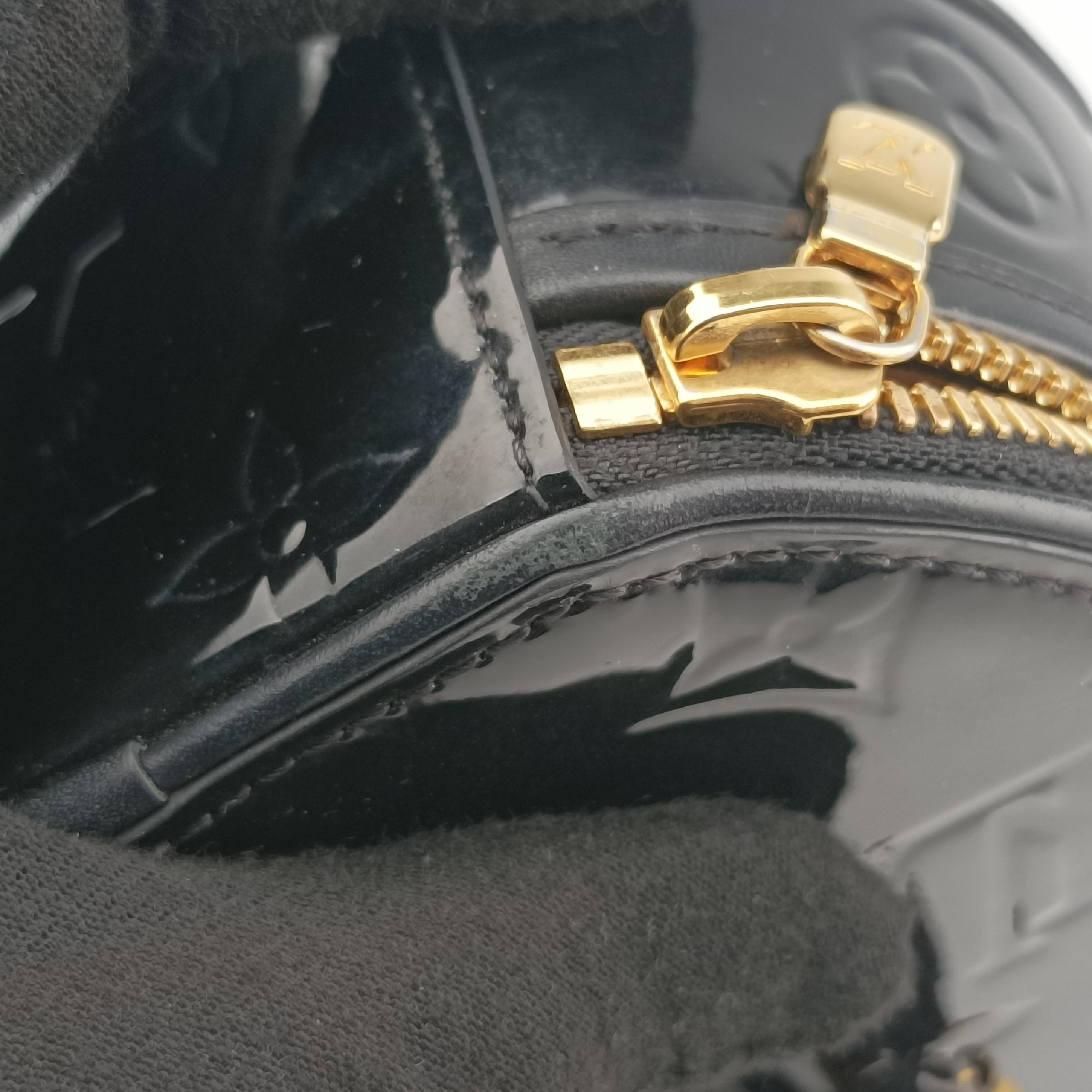 Vintage Louis Vuitton Mini Boite Chapeau Souple Noir Vernis M90469 shoulderbag | stylenewstar