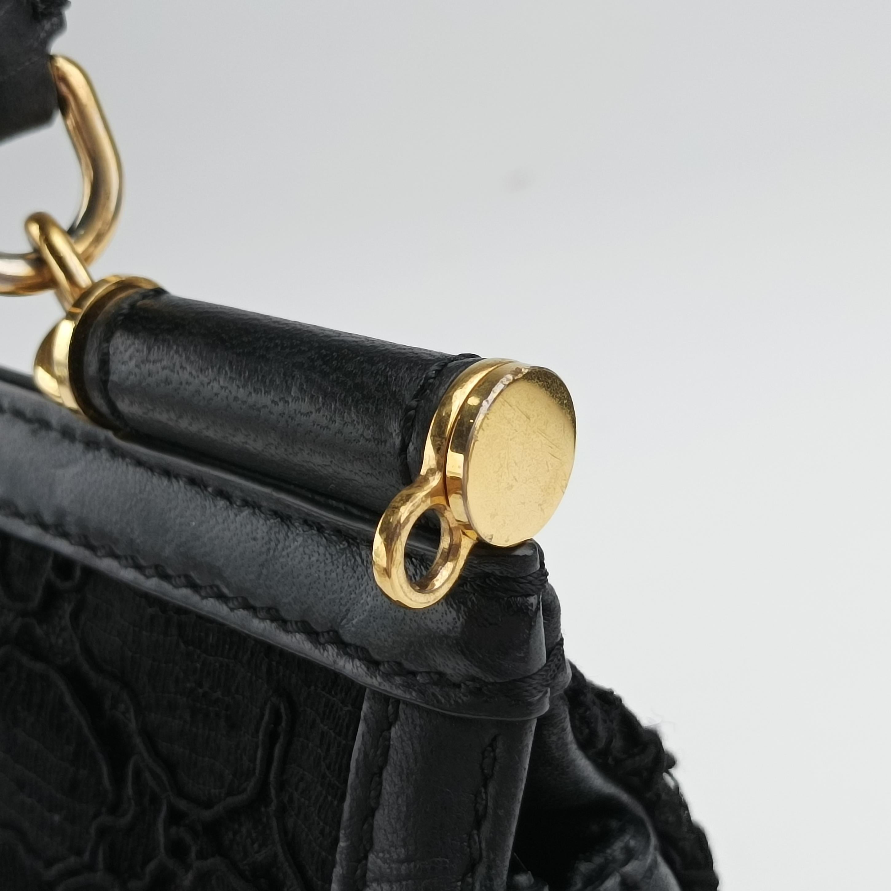 Pre-owned Dolce & Gabbana SICILY Black Leather  shoulderbag | stylenewstar