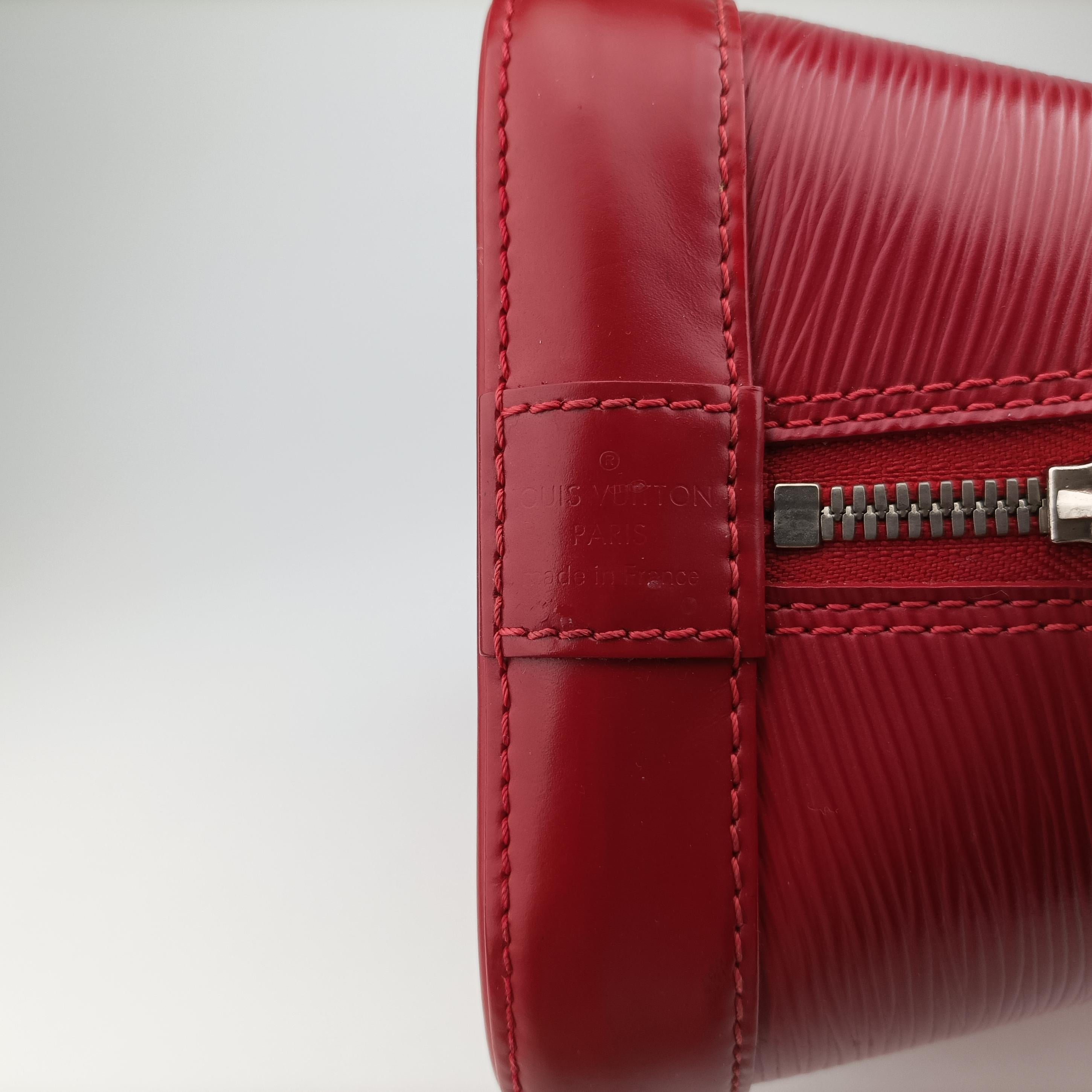 Pre-owned Louis Vuitton ALMA PM CARMIN Epi M4058E handbag | stylenewstar