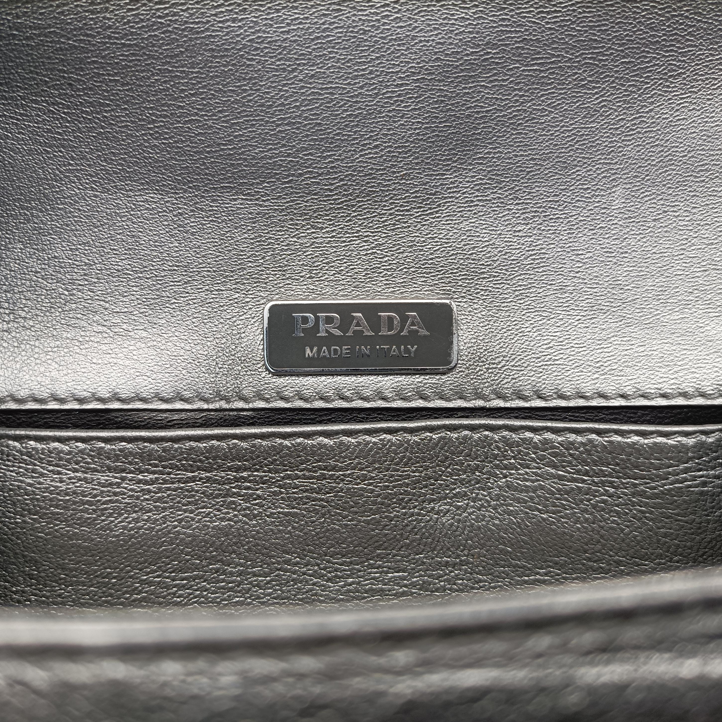 Pre-owned Prada Cahier Silver Leather  shoulderbag | stylenewstar