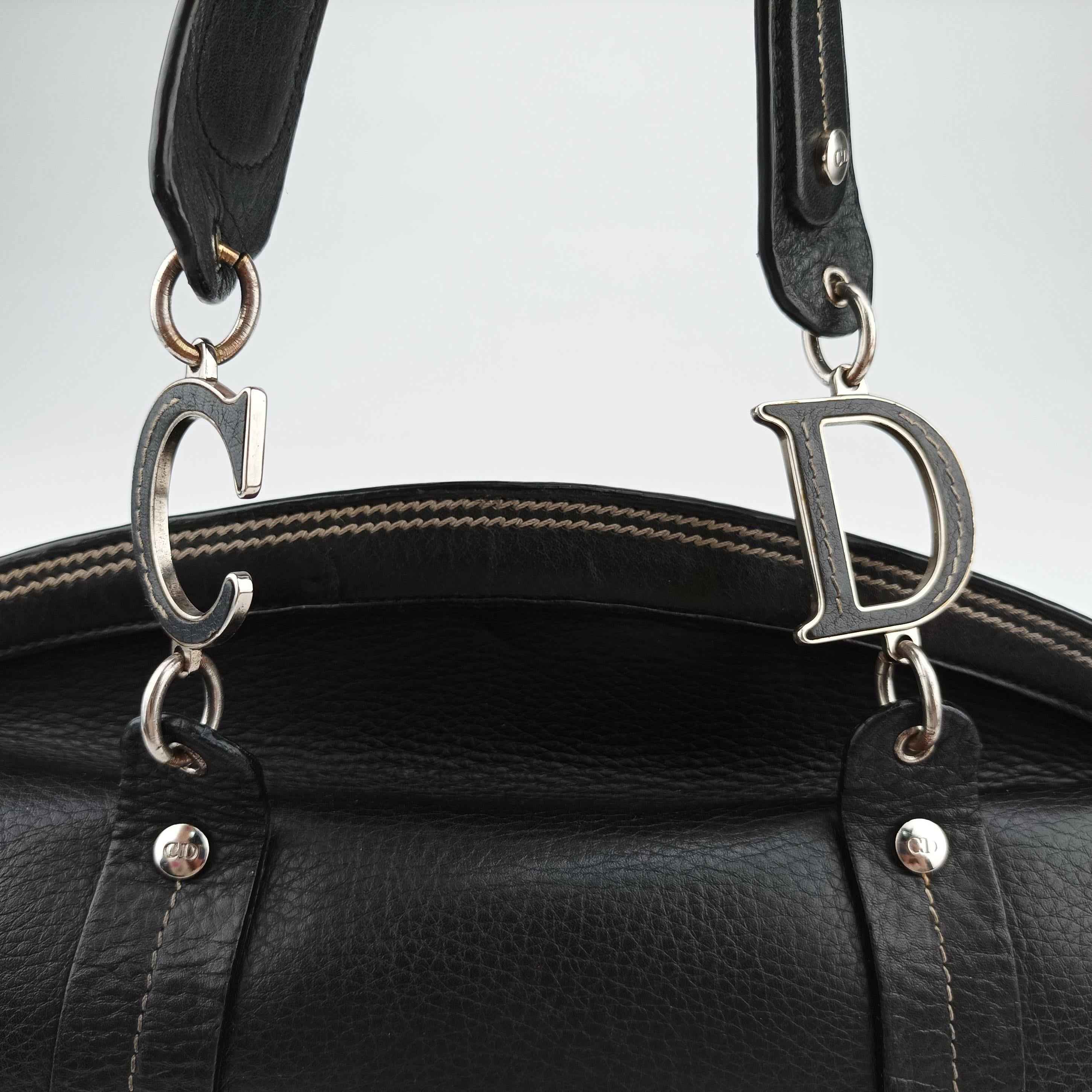 Pre-owned Christian Dior Detective Frame Black Leather  handbag | stylenewstar