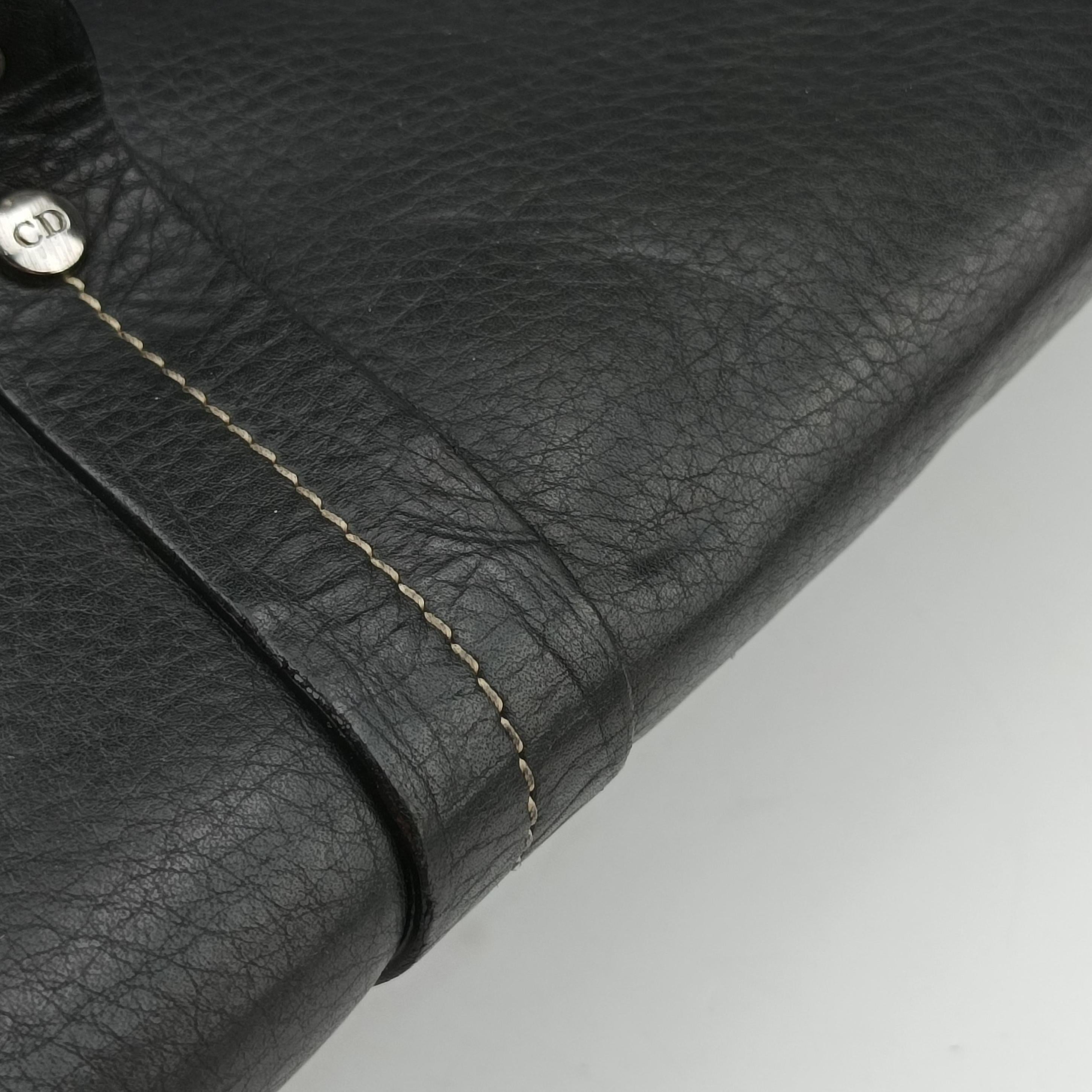 Pre-owned Christian Dior Detective Frame Black Leather  handbag | stylenewstar