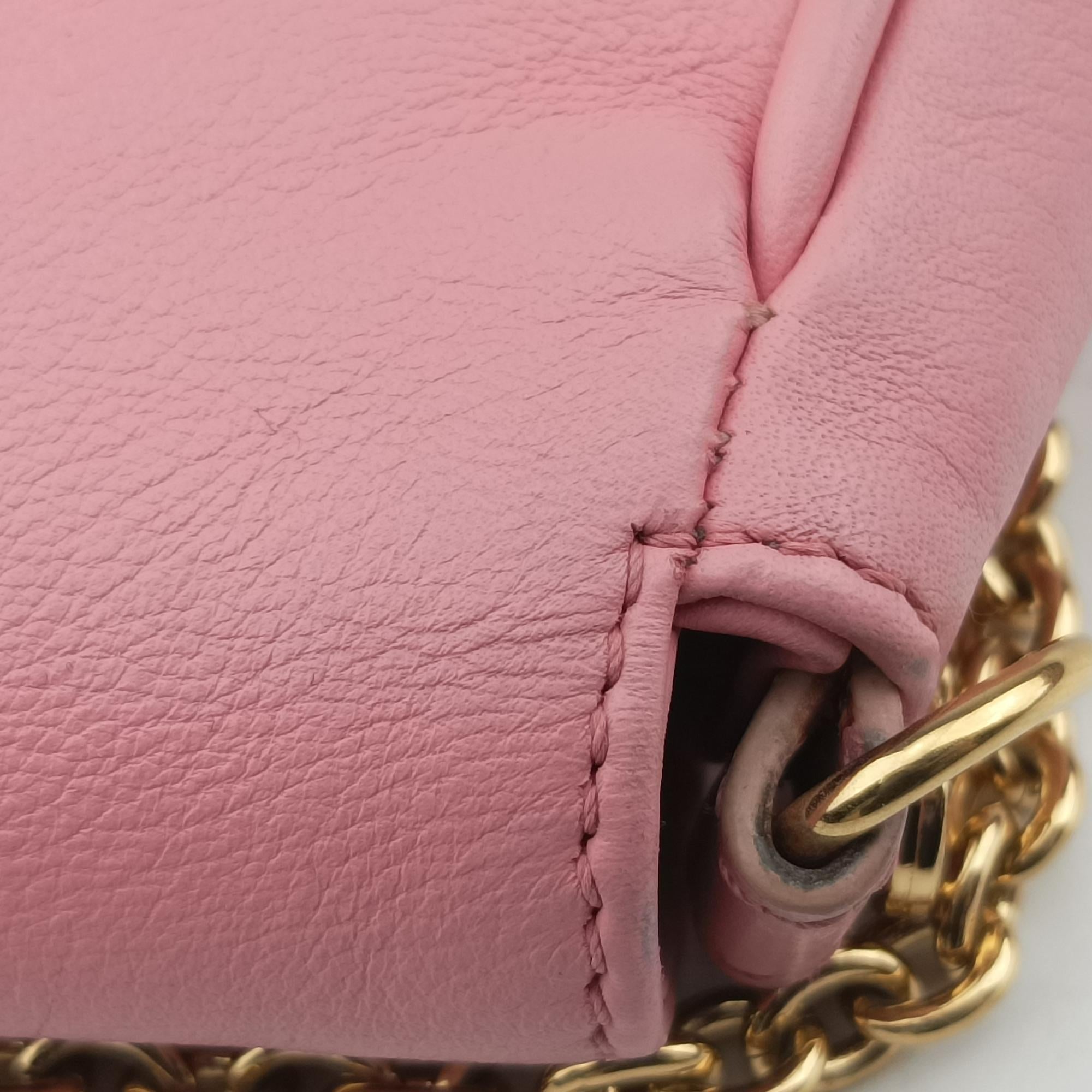 Pre-owned Fendi Fendista Pochette Pink Leather 8M0276 shoulderbag | stylenewstar