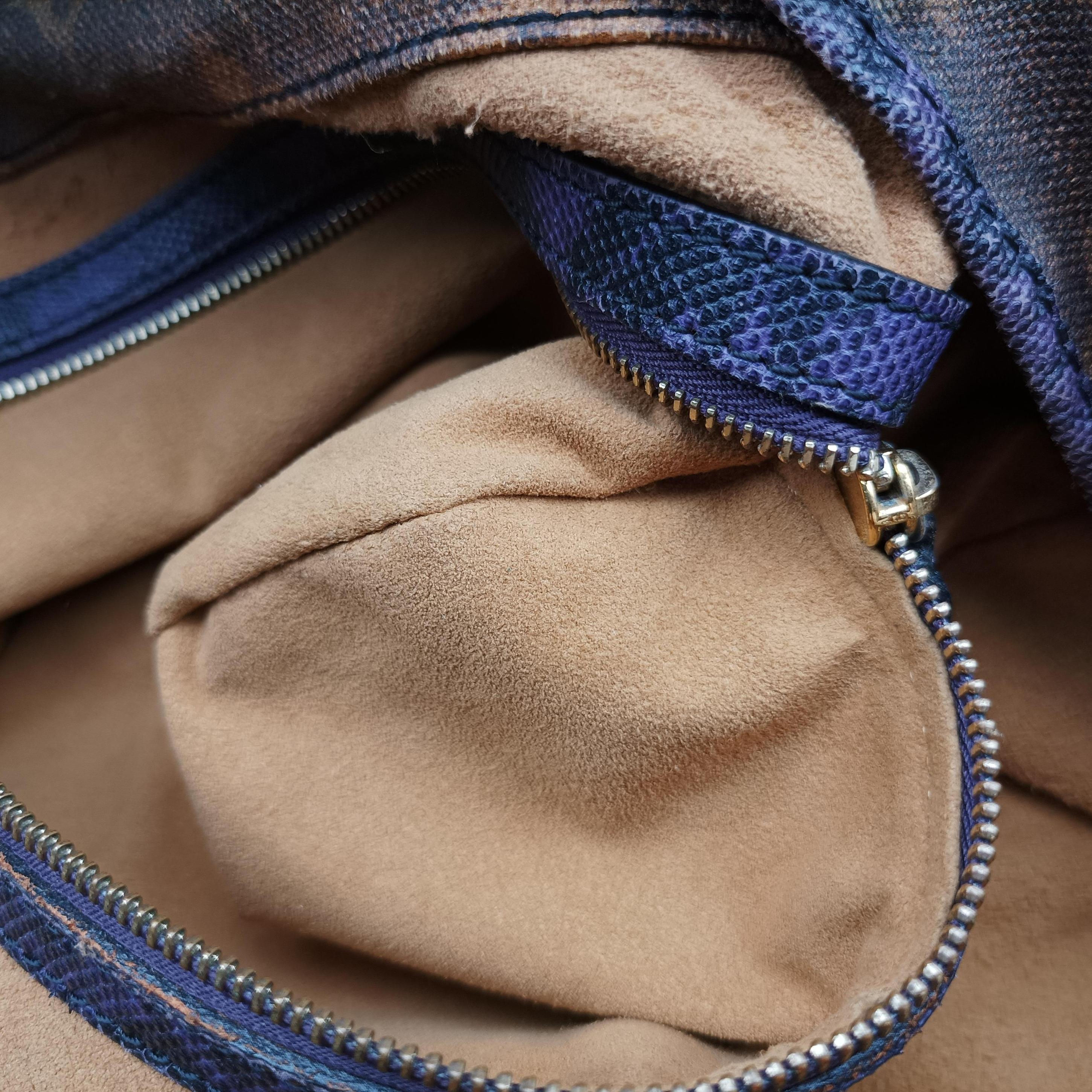 Vintage Louis Vuitton Monogram Jokes  Heartbreak Brown×multicolor Monogram canvas M95740 shoulderbag | stylenewstar