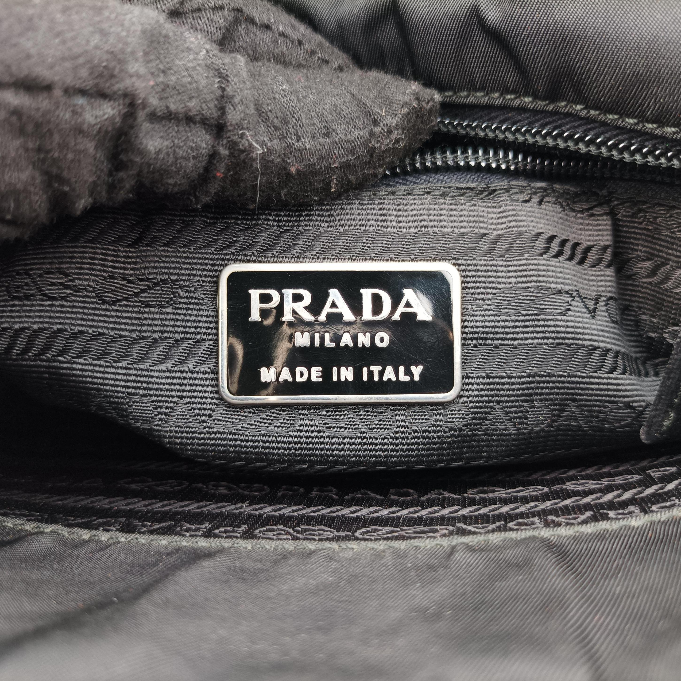 Vintage Prada Nappa Catena Black Leather  shoulderbag | stylenewstar