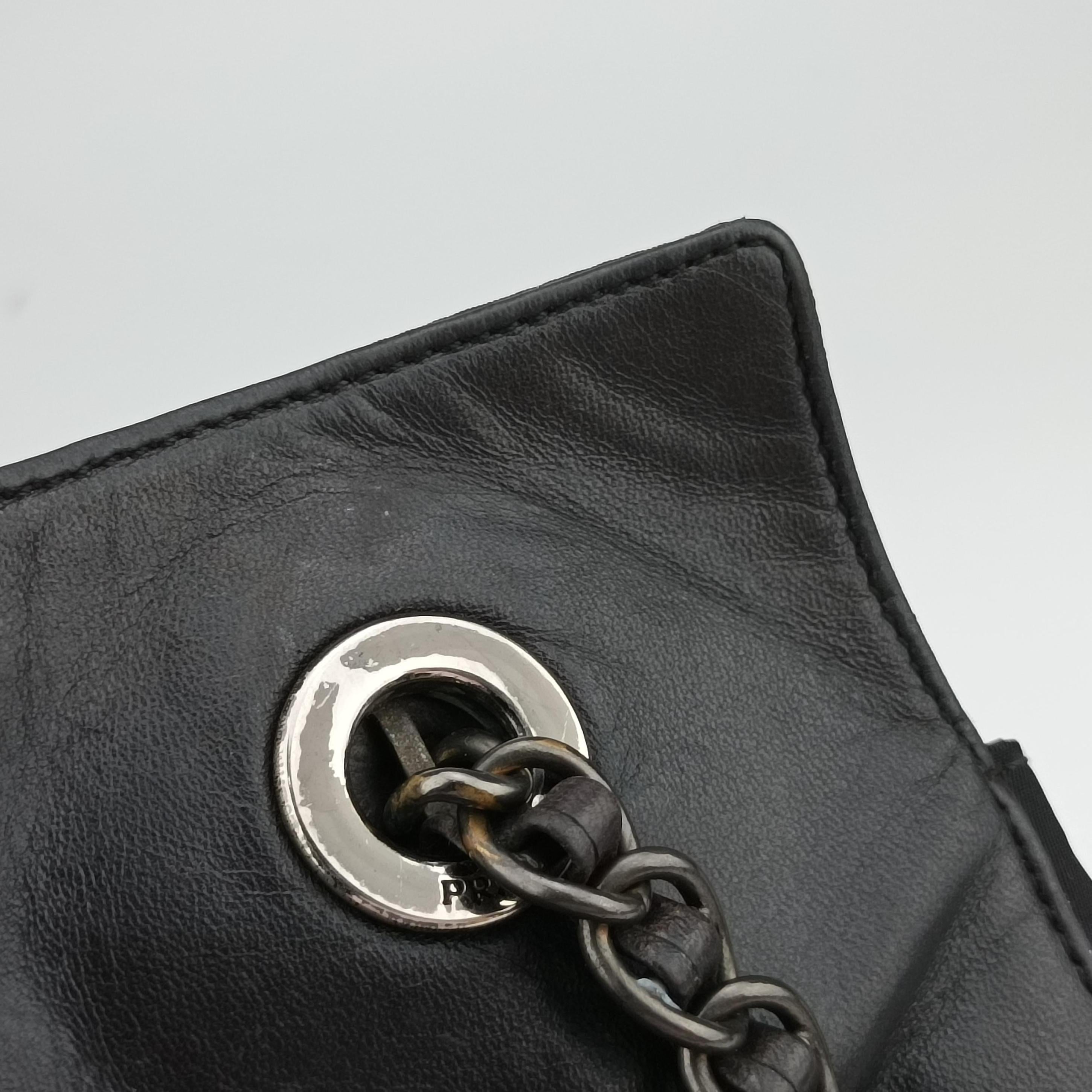 Vintage Prada Nappa Catena Black Leather  shoulderbag | stylenewstar