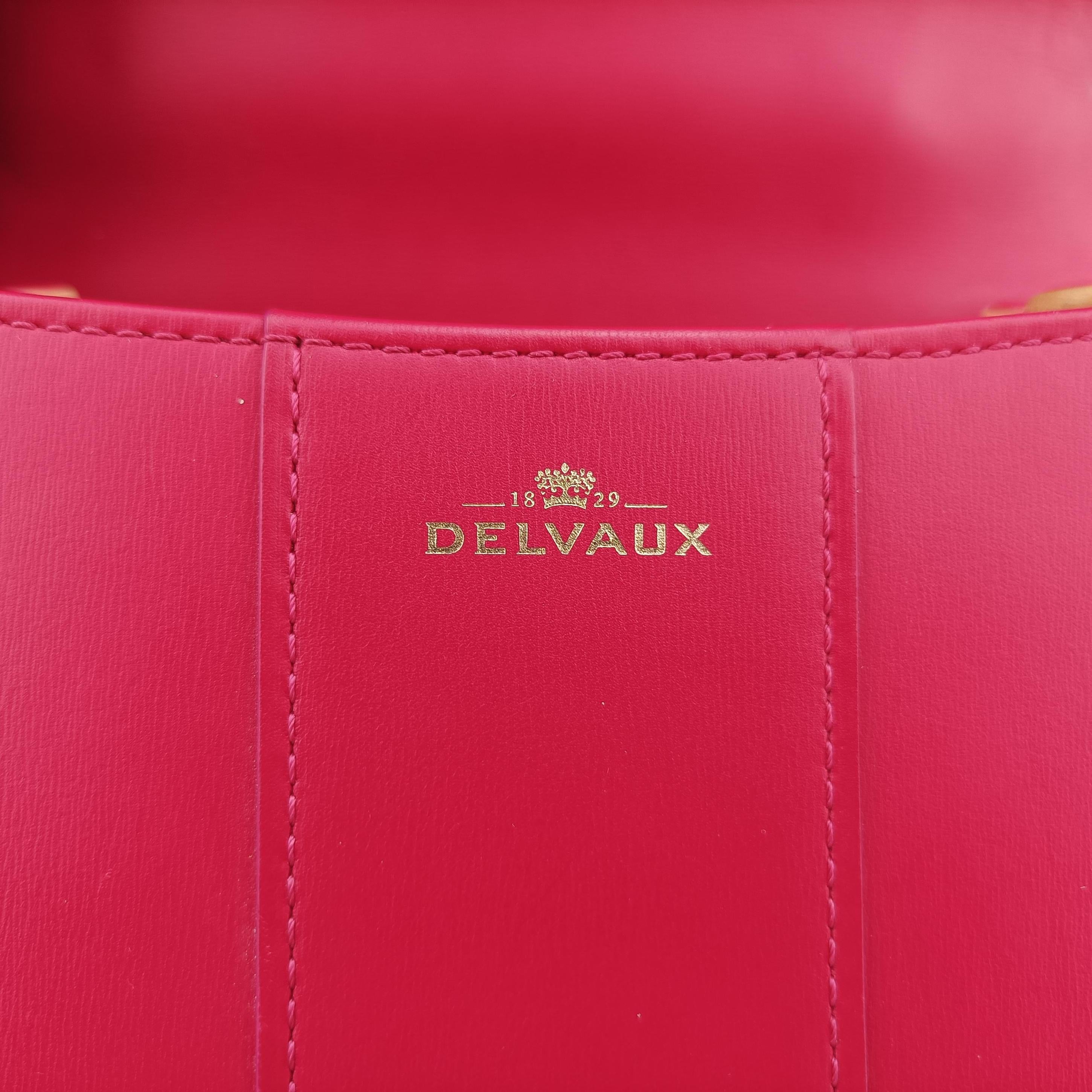 Vintage Delvaux Brillant Mini Red leather  handbag | stylenewstar