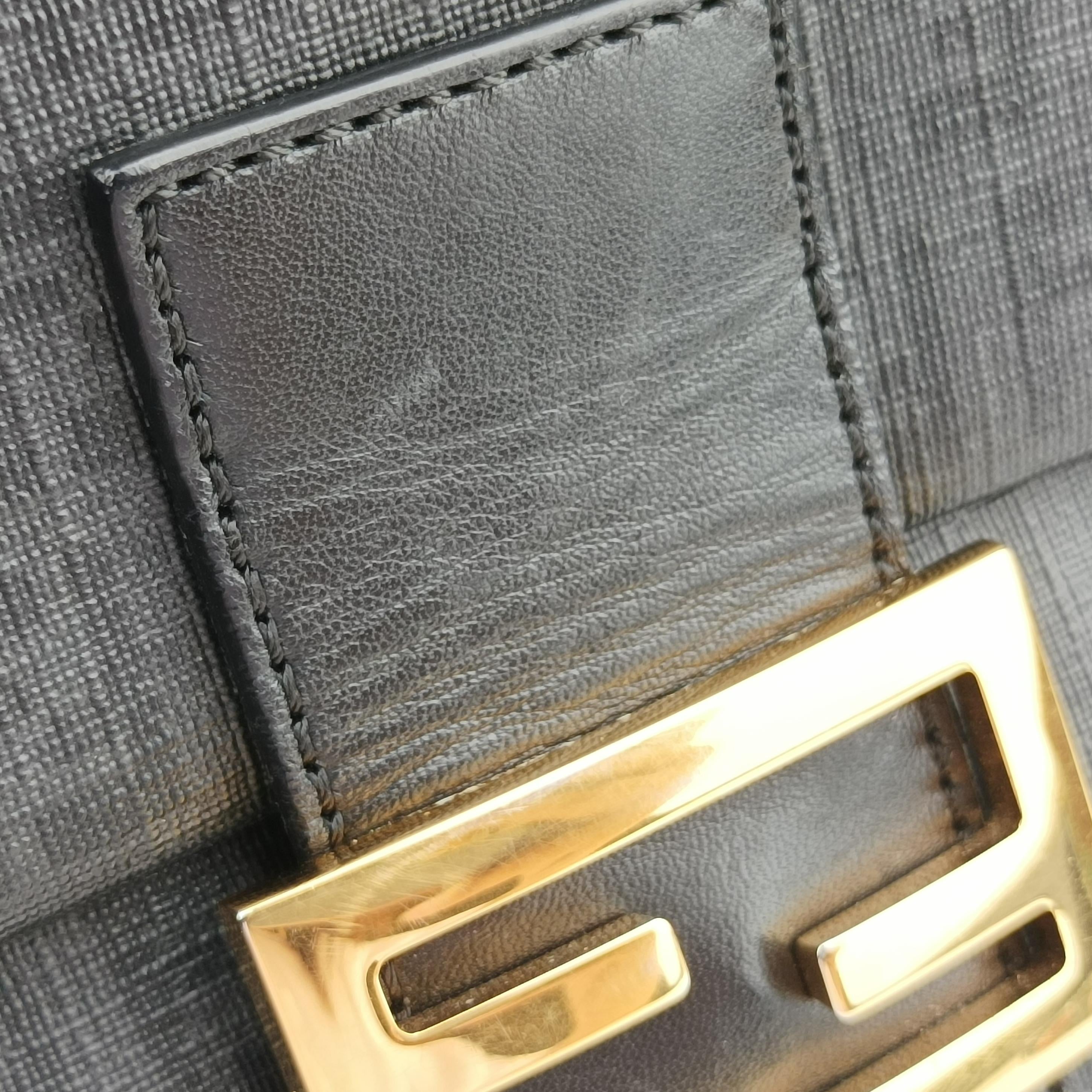 Vintage Fendi Baguette Zucchino Black PVC Coated Canvas 8BR001 shoulderbag | stylenewstar