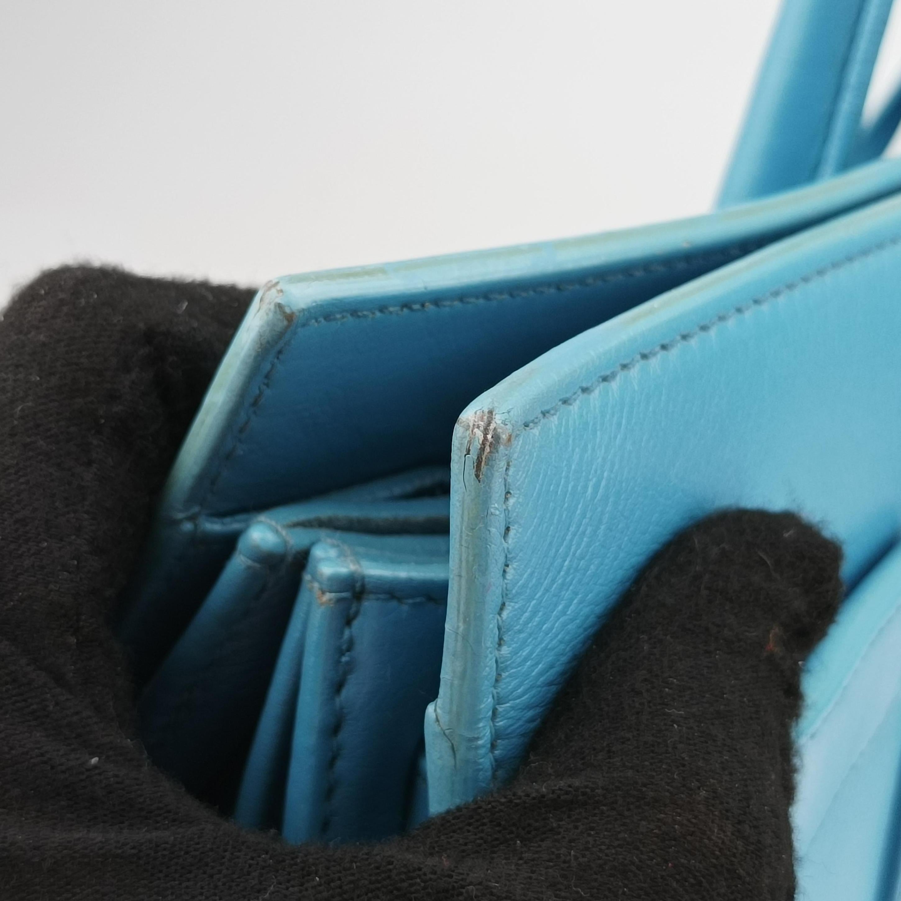 Secondhand Yves Saint Laurent SAC DE JOUR Blue Leather 324823 shoulderbag | stylenewstar