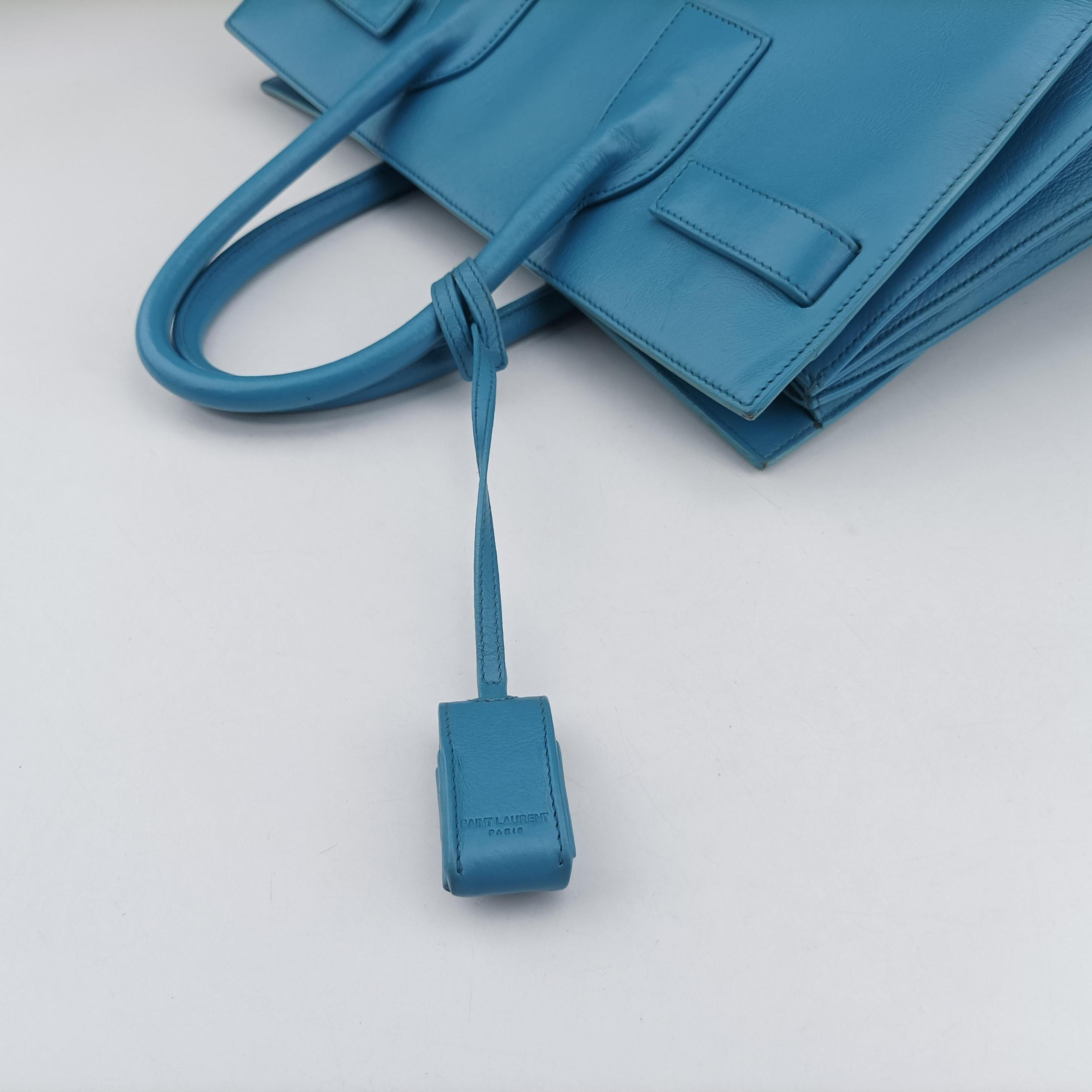 Secondhand Yves Saint Laurent SAC DE JOUR Blue Leather 324823 shoulderbag | stylenewstar