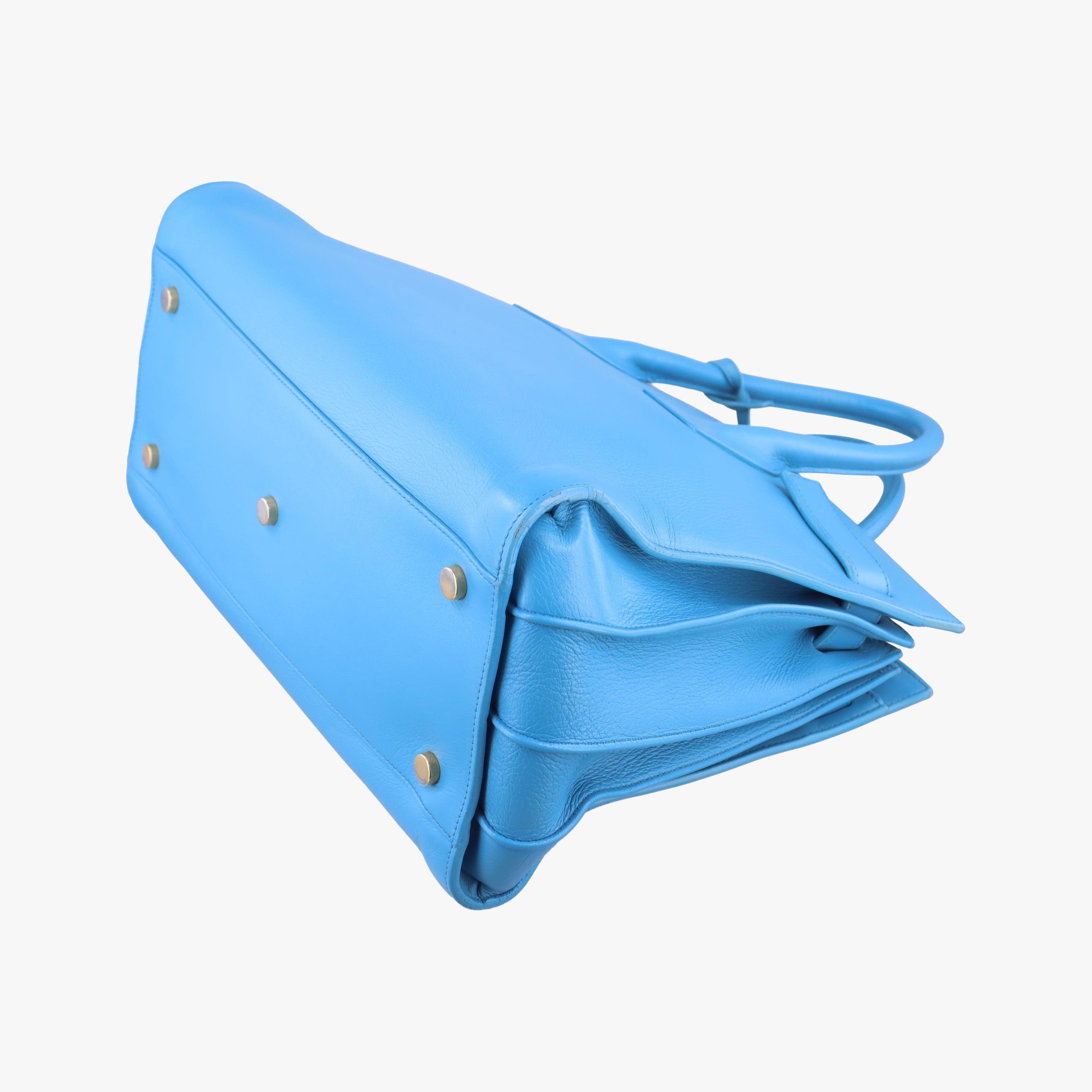 Secondhand Yves Saint Laurent SAC DE JOUR Blue Leather 324823 shoulderbag | stylenewstar