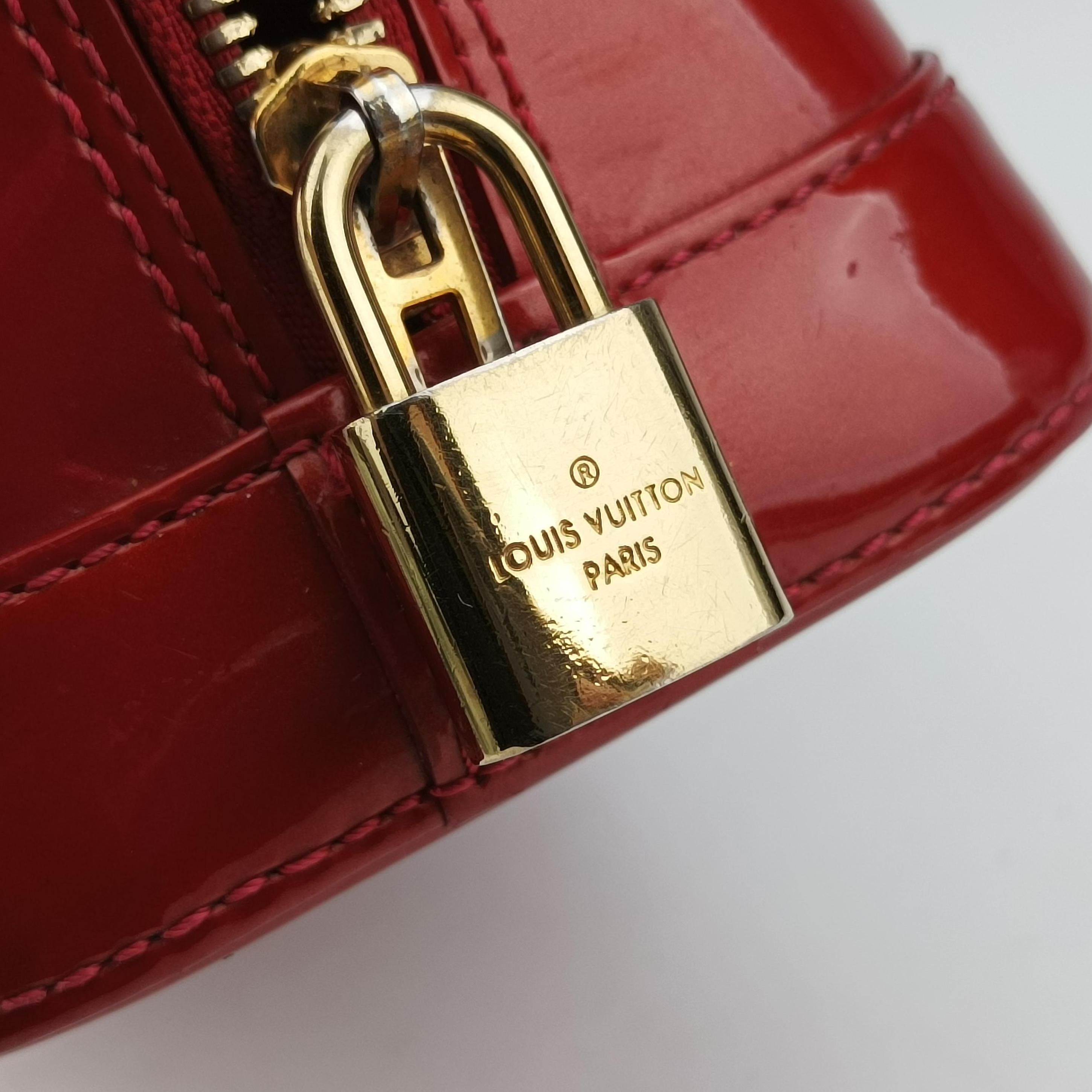Secondhand Louis Vuitton Alma BB CERISE Vernis M90174 shoulderbag | stylenewstar