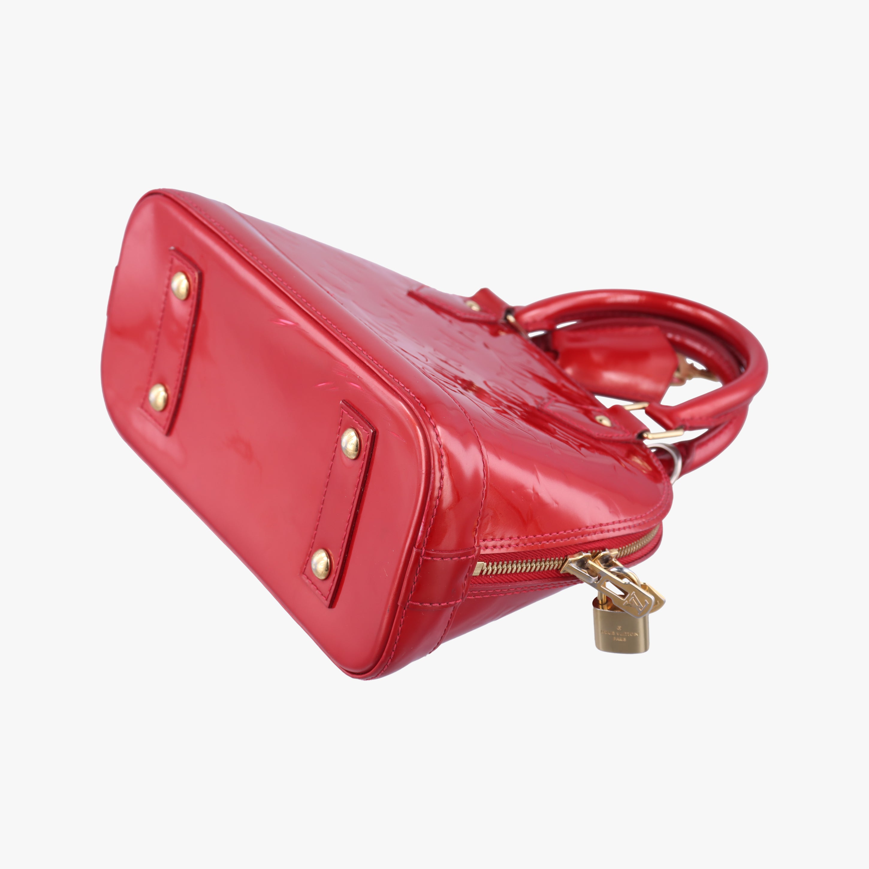 Secondhand Louis Vuitton Alma BB CERISE Vernis M90174 shoulderbag | stylenewstar