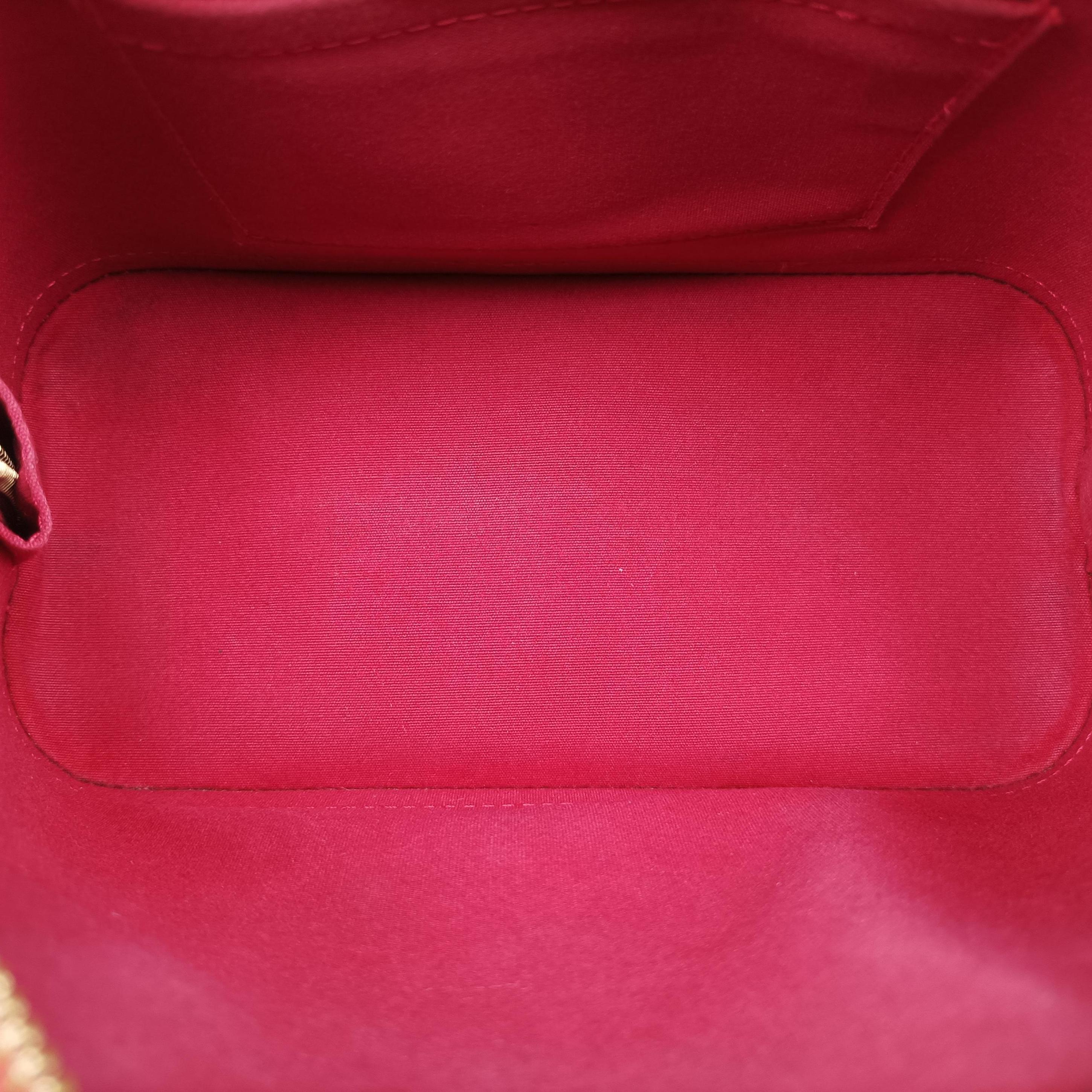 Secondhand Louis Vuitton Alma BB CERISE Vernis M90174 shoulderbag | stylenewstar