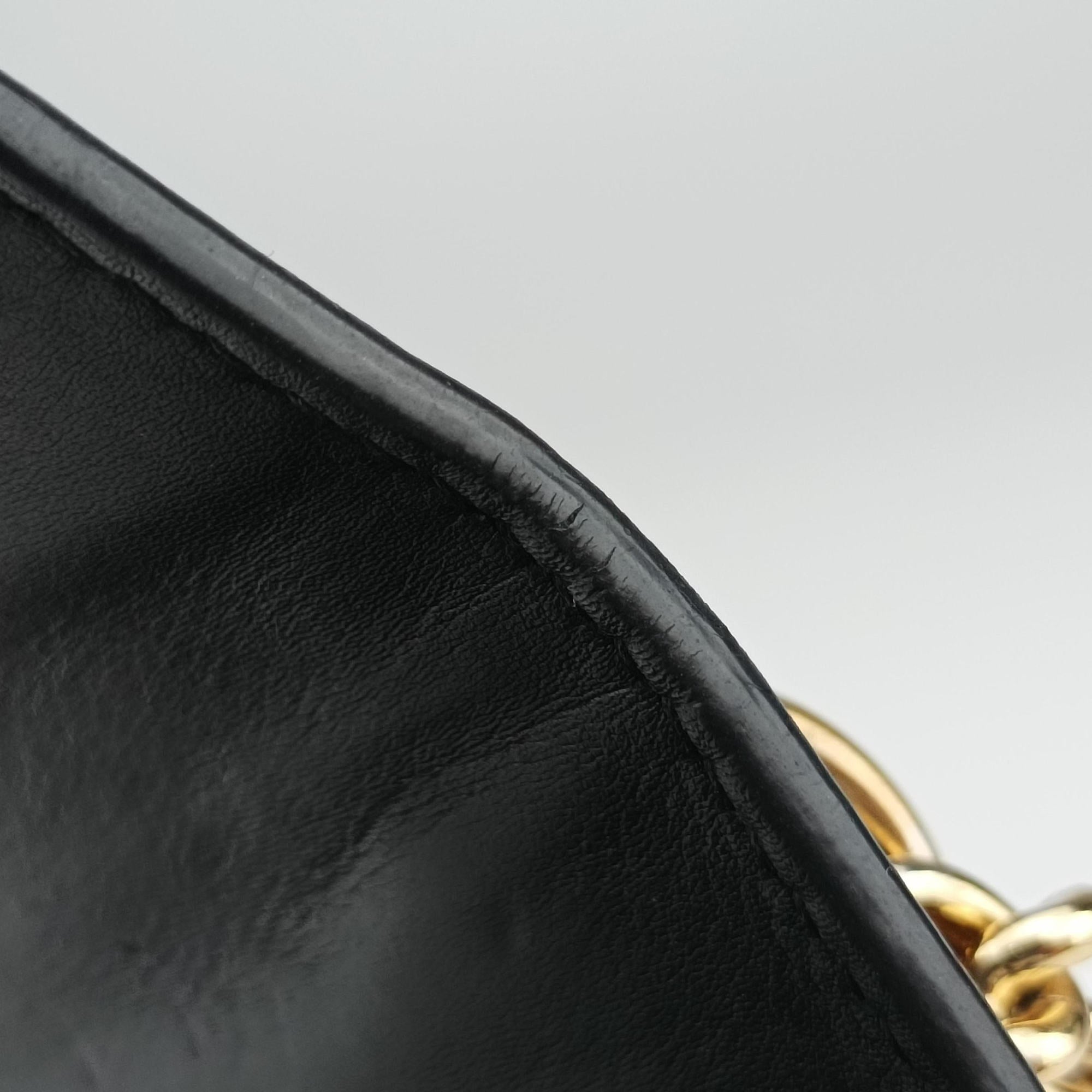 Pre-owned Gucci Padlock Black Leather 432182 shoulderbag | stylenewstar